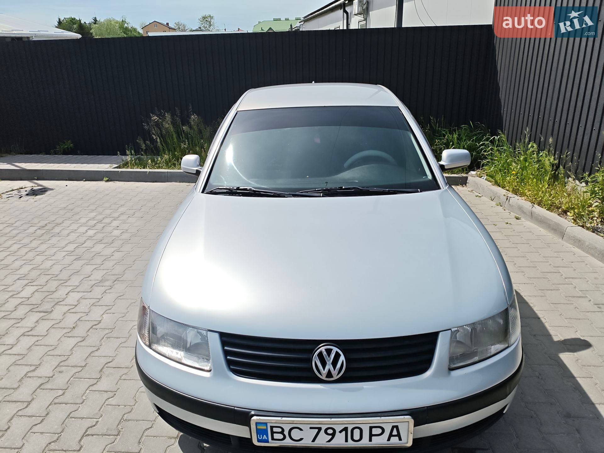 Volkswagen Passat 1998 VIN WVWZZZ3BZXX037176 фото оголошення 5 з 39