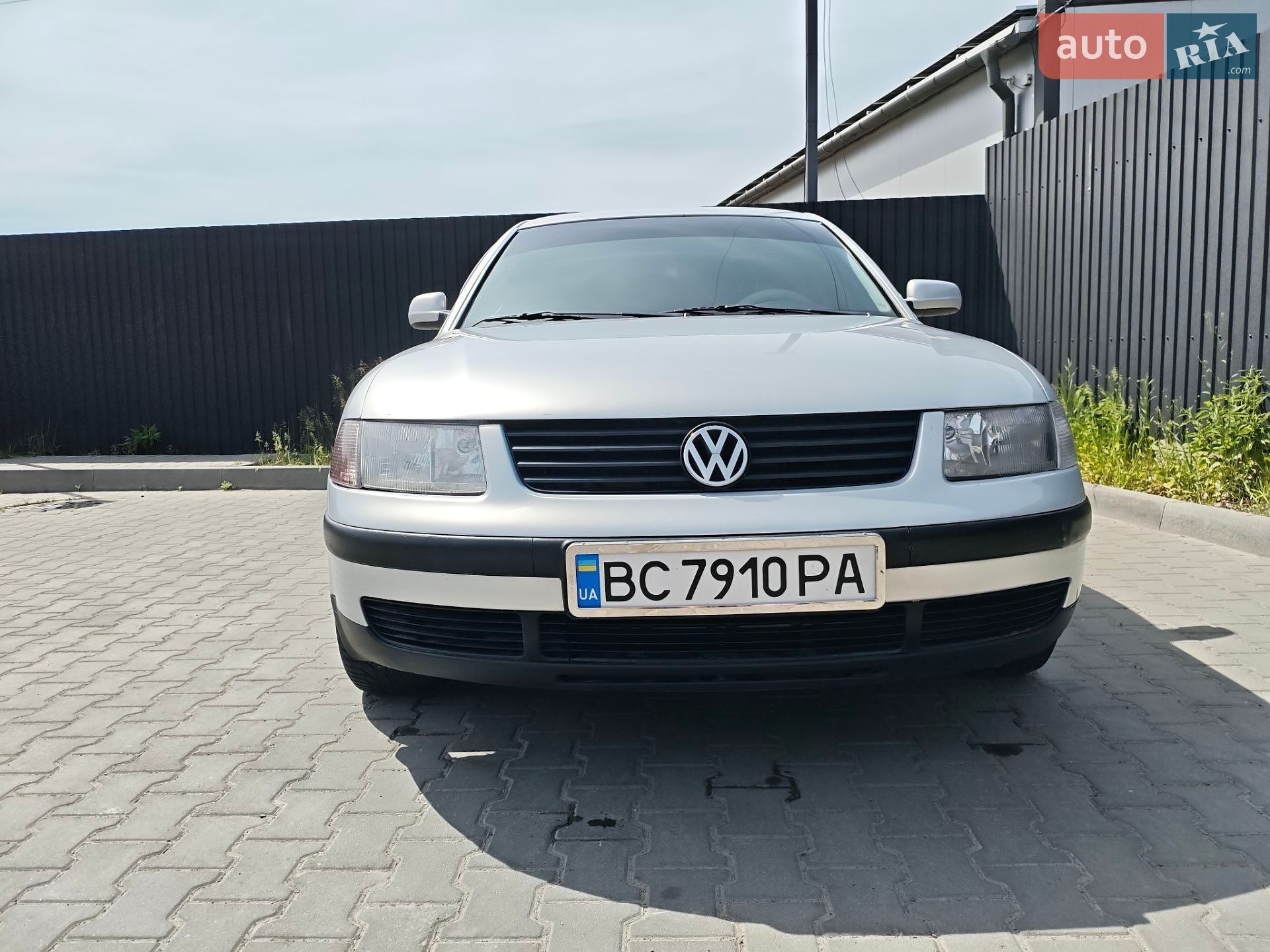 Volkswagen Passat 1998 VIN WVWZZZ3BZXX037176 фото оголошення 6 з 39