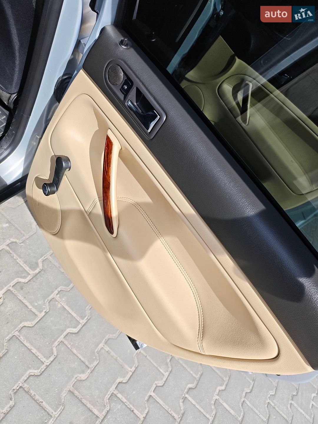 Volkswagen Passat 1998 VIN WVWZZZ3BZXX037176 фото оголошення 13 з 39