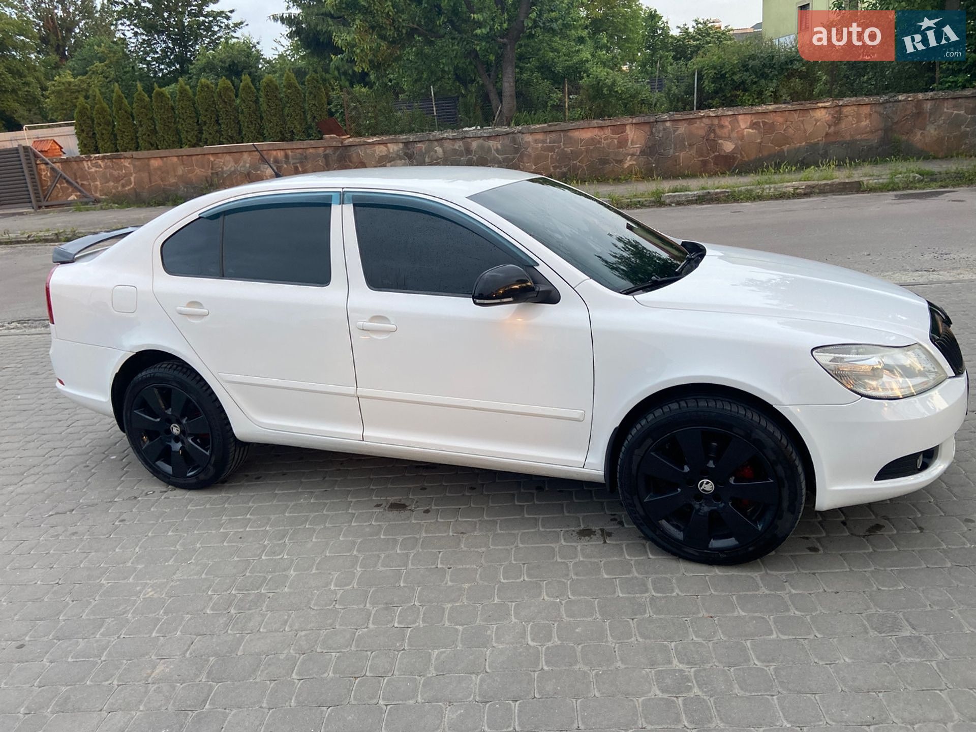 Skoda Octavia 2011 VIN Y6UBK41Z3CB151270 фото оголошення 4 з 24