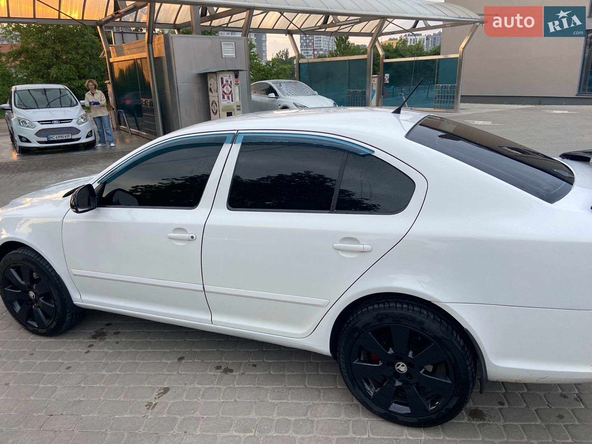 Skoda Octavia 2011 VIN Y6UBK41Z3CB151270 фото оголошення 8 з 24