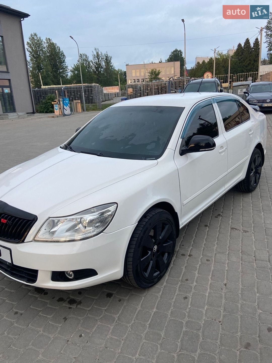 Skoda Octavia 2011 VIN Y6UBK41Z3CB151270 фото оголошення 9 з 24