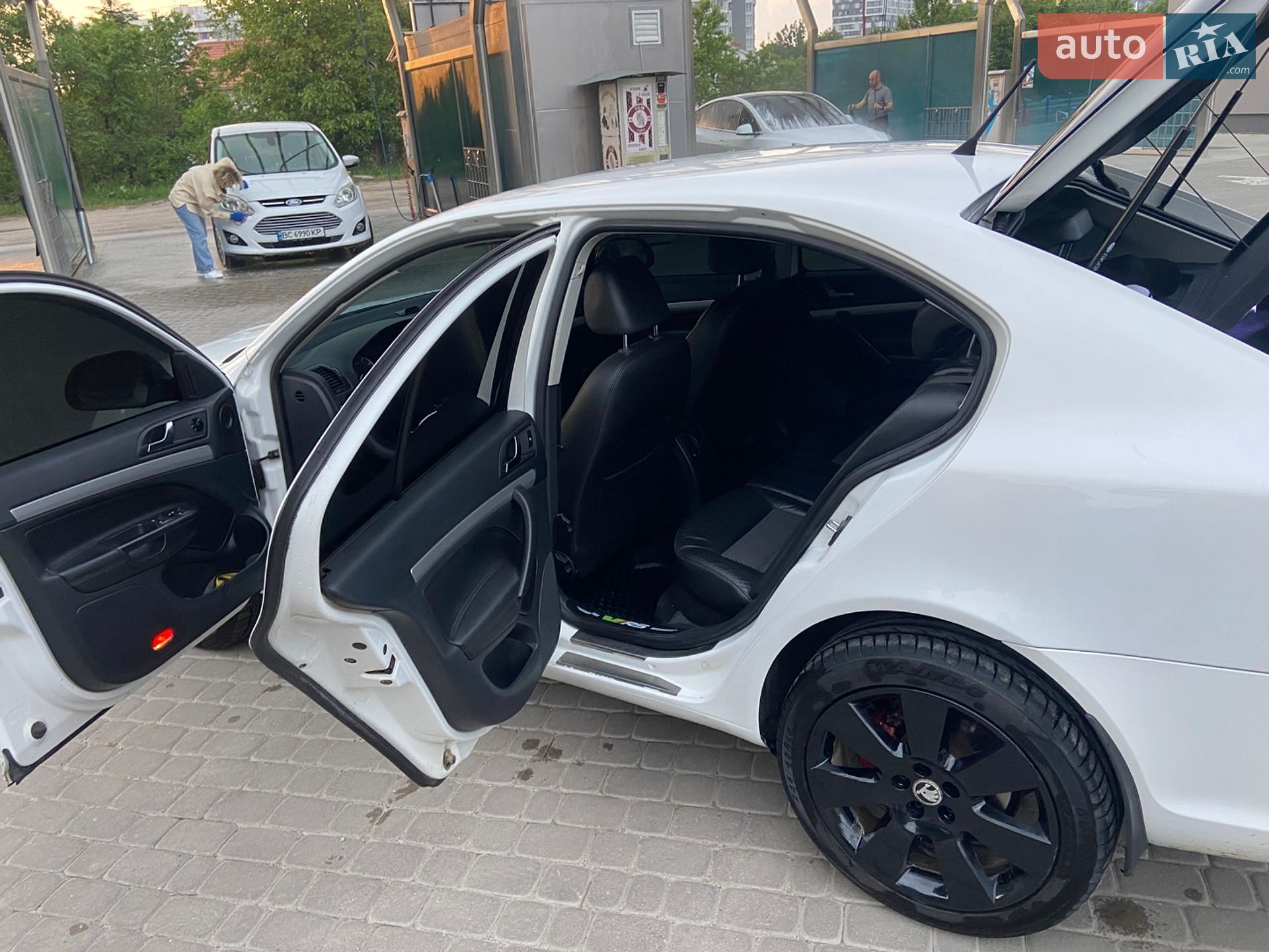 Skoda Octavia 2011 VIN Y6UBK41Z3CB151270 фото оголошення 14 з 24