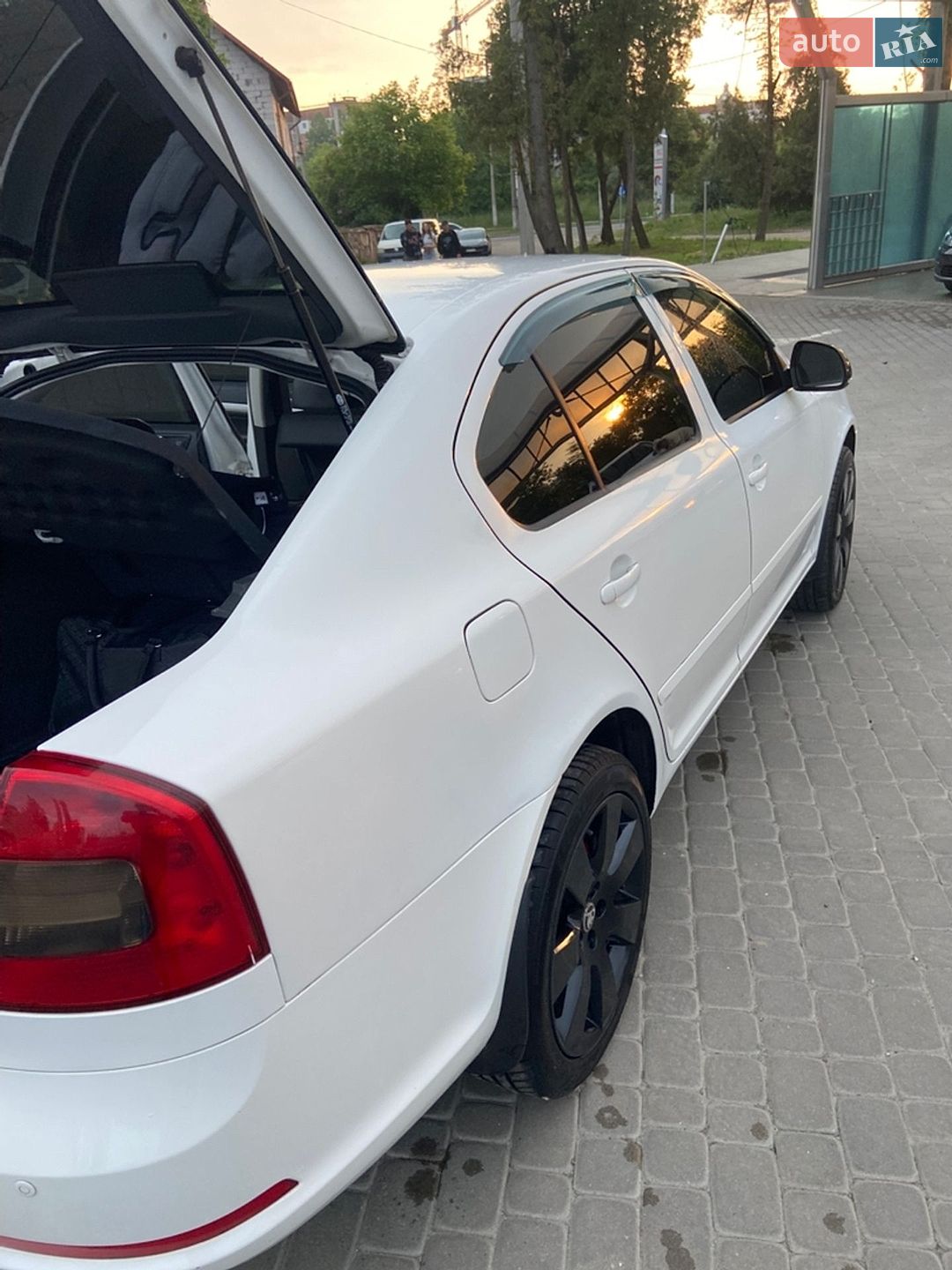 Skoda Octavia 2011 VIN Y6UBK41Z3CB151270 фото оголошення 16 з 24