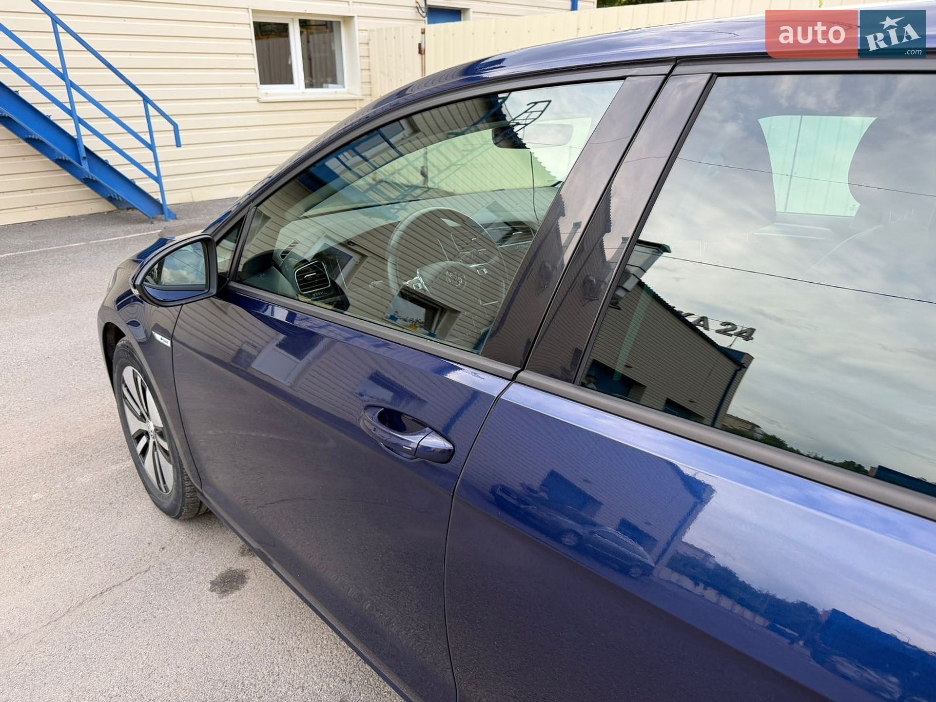 Volkswagen e-Golf 2017 VIN WVWZZZAUZJ8901497 фото оголошення 15 з 85