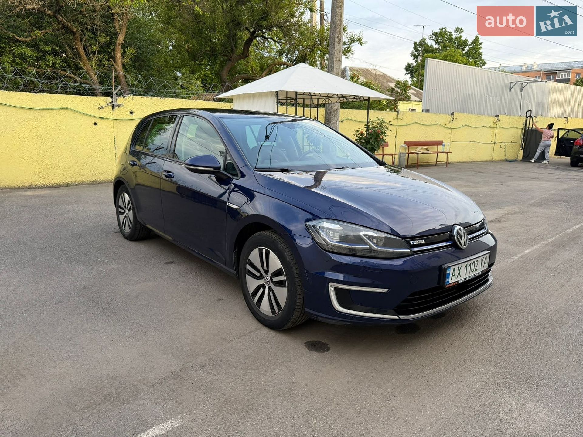 Volkswagen e-Golf 2017 VIN WVWZZZAUZJ8901497 фото оголошення 17 з 85