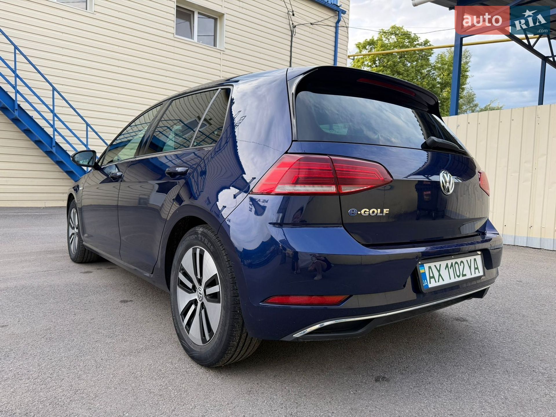 Volkswagen e-Golf 2017 VIN WVWZZZAUZJ8901497 фото оголошення 37 з 85