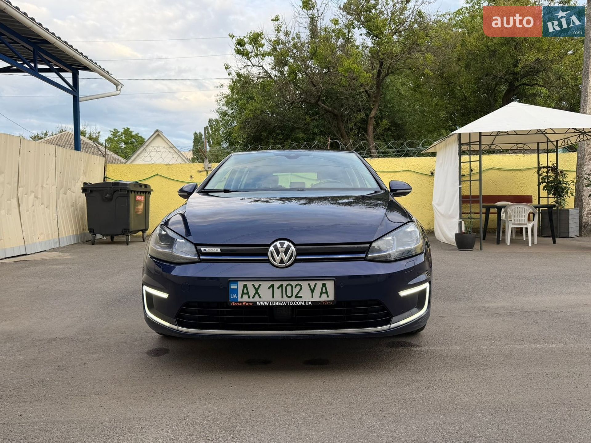 Volkswagen e-Golf 2017 VIN WVWZZZAUZJ8901497 фото оголошення 52 з 85