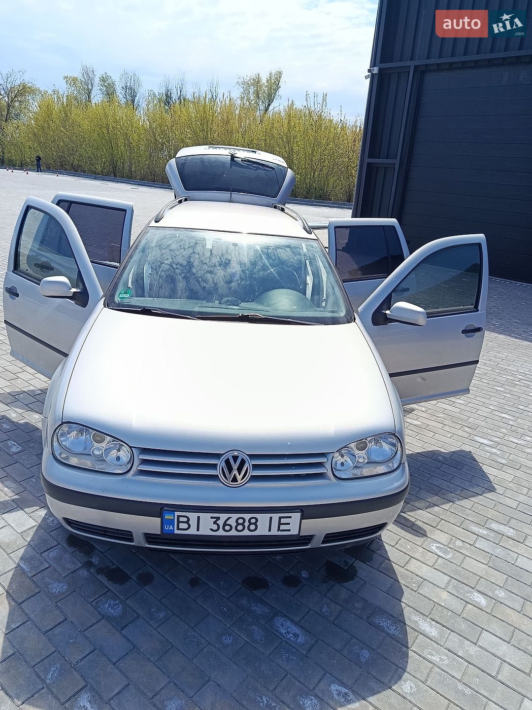 Volkswagen Golf 1999 VIN WVWZZZ1JZYW240842 фото оголошення 10 з 21