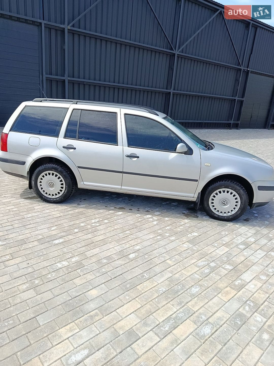 Volkswagen Golf 1999 VIN WVWZZZ1JZYW240842 фото оголошення 17 з 21