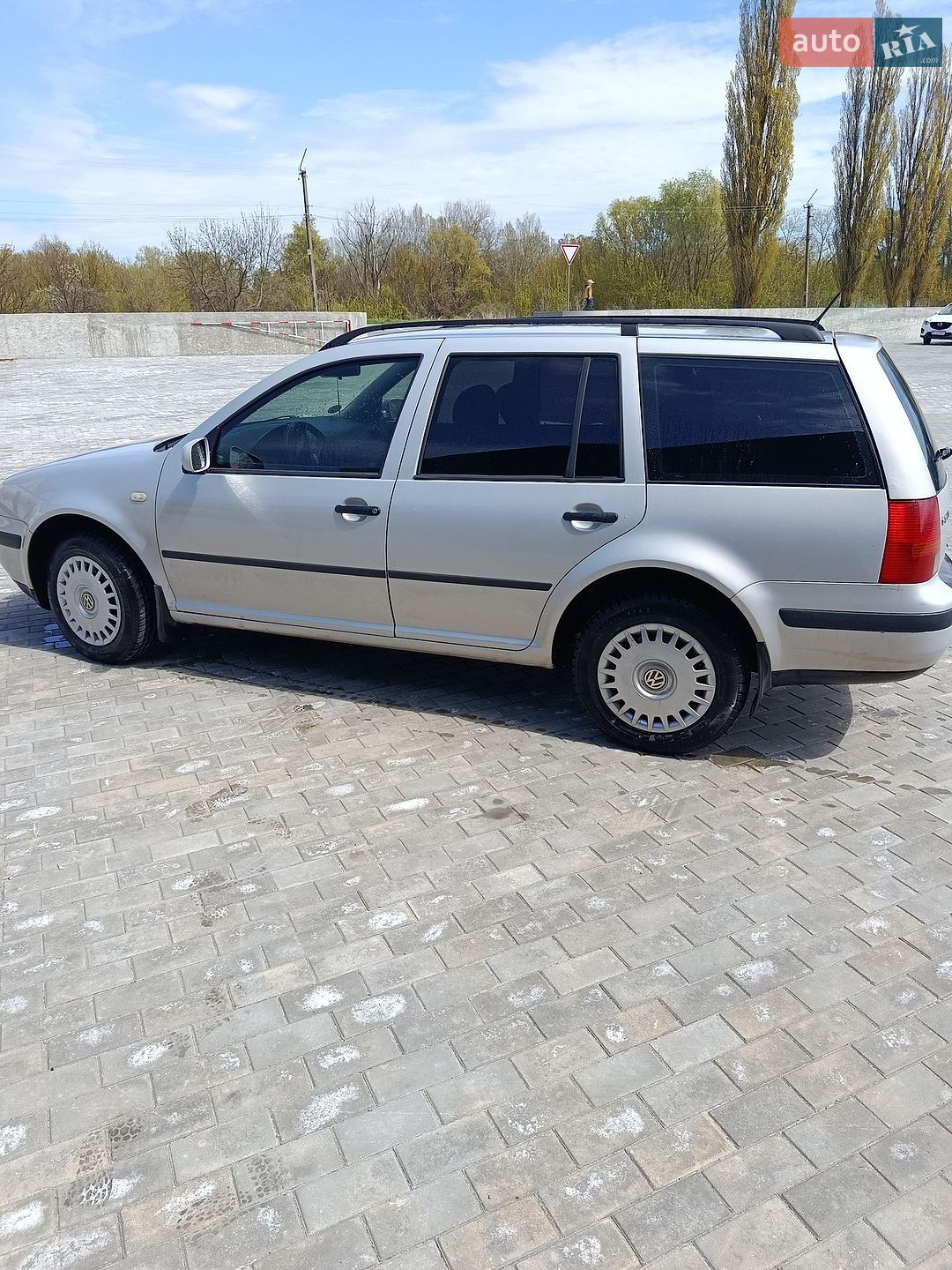 Volkswagen Golf 1999 VIN WVWZZZ1JZYW240842 фото оголошення 18 з 21