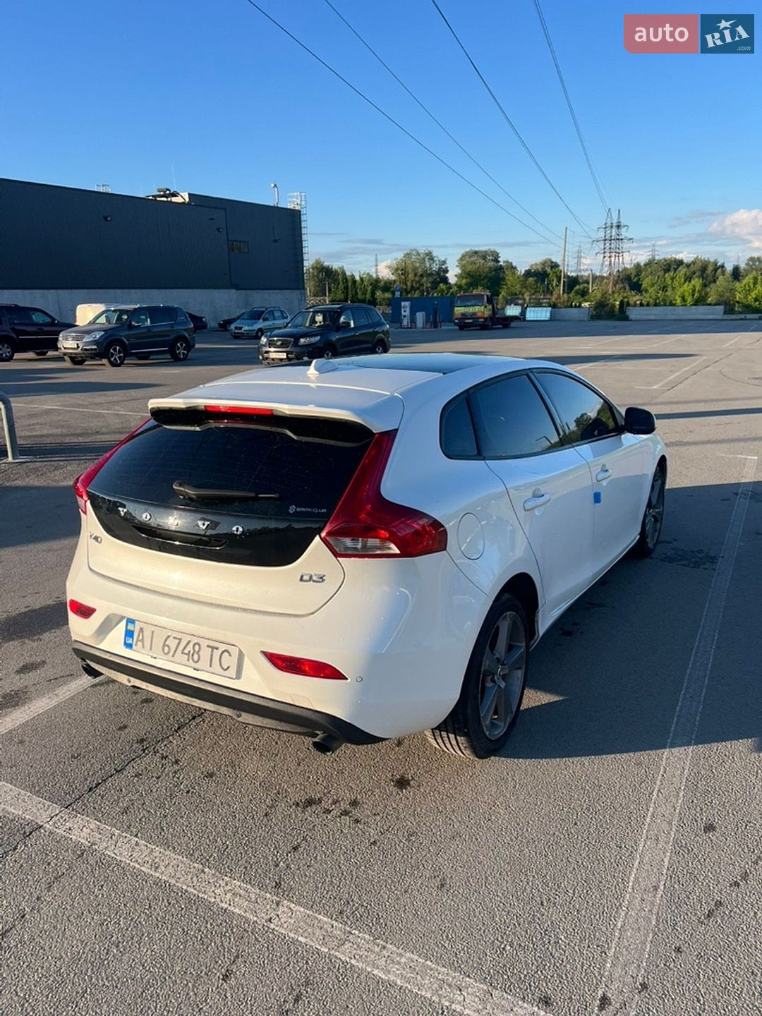 Volvo V40 2018 VIN YV1MV79K0J2486956 фото оголошення 6 з 44