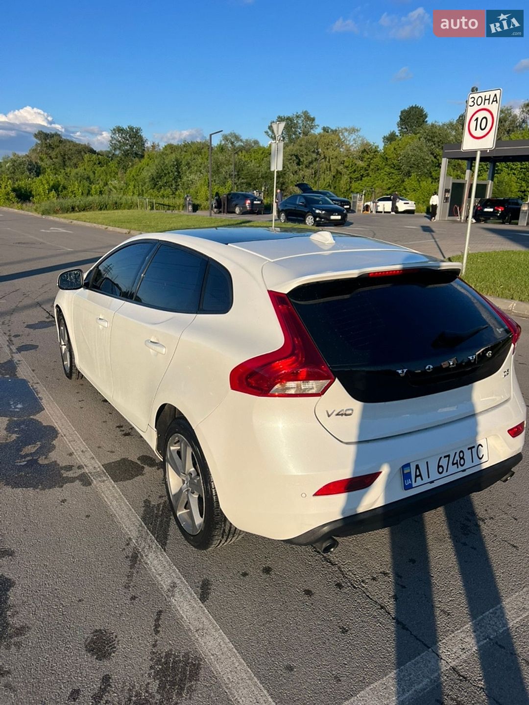 Volvo V40 2018 VIN YV1MV79K0J2486956 фото оголошення 7 з 44