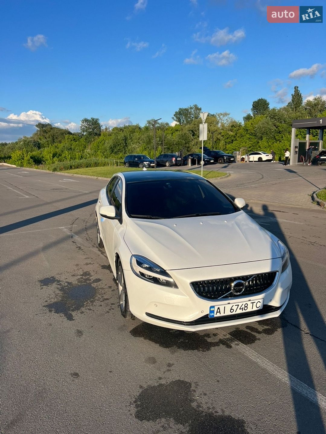 Volvo V40 2018 VIN YV1MV79K0J2486956 фото оголошення 9 з 44