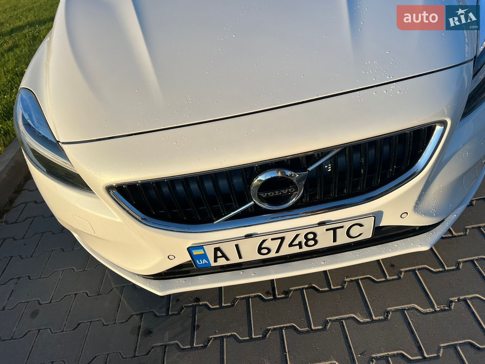 Volvo V40 2018 VIN YV1MV79K0J2486956 фото оголошення 15 з 44