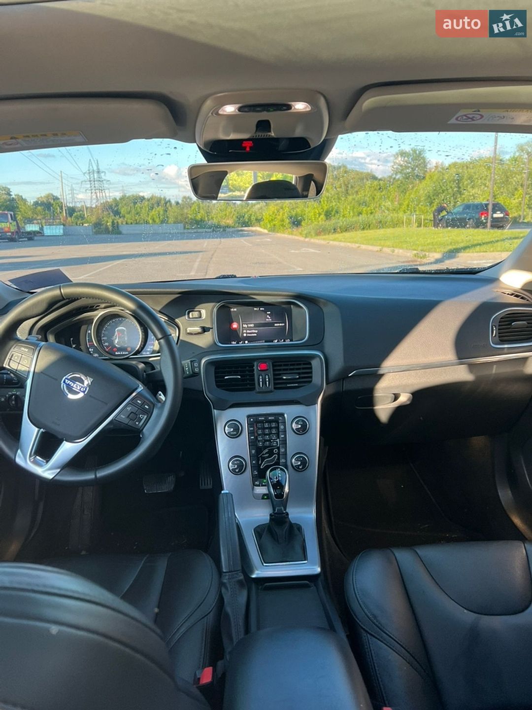 Volvo V40 2018 VIN YV1MV79K0J2486956 фото оголошення 23 з 44
