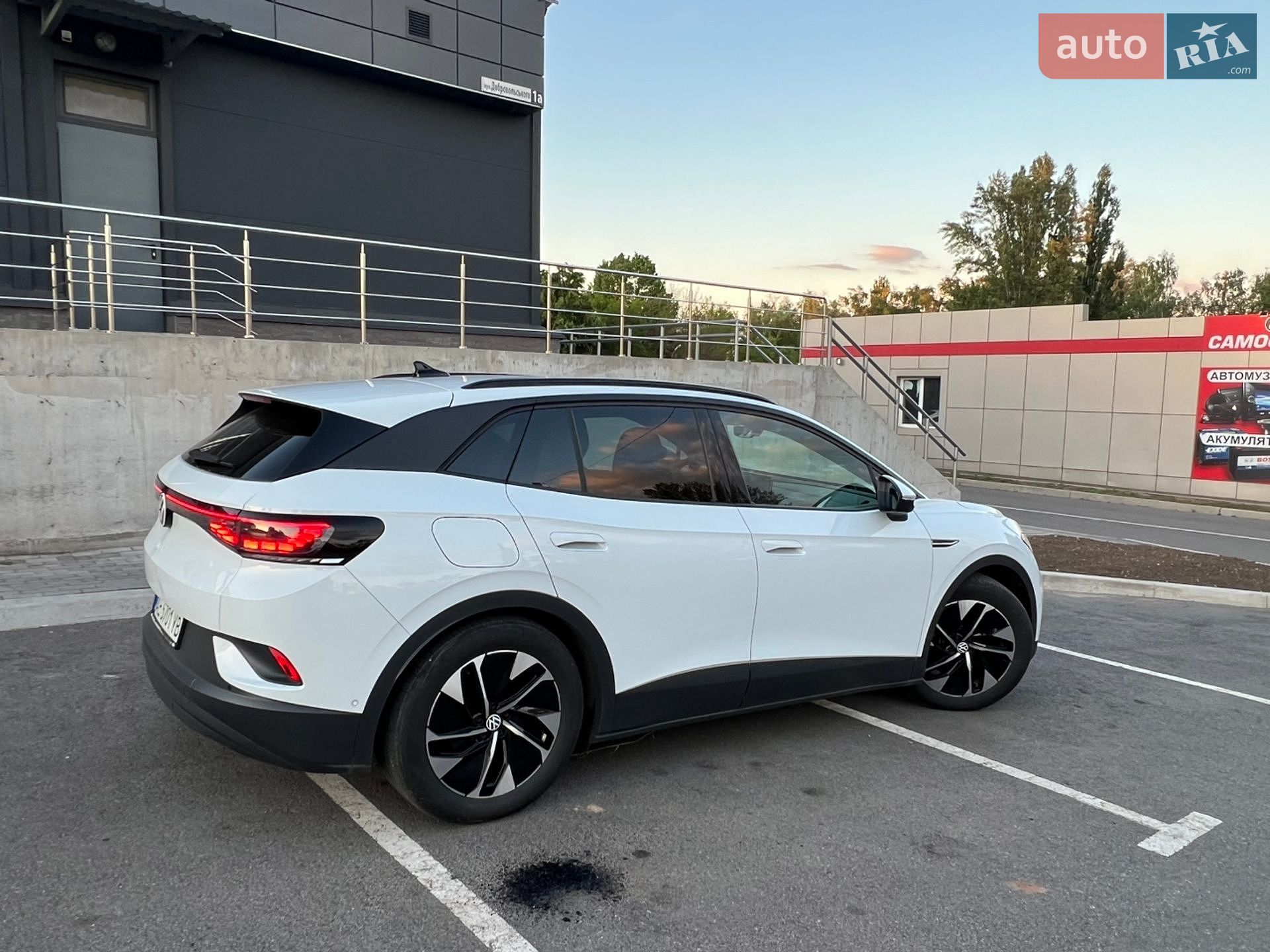 Volkswagen ID.4 2024 VIN WVGZZZE23SE004508 фото оголошення 8 з 44