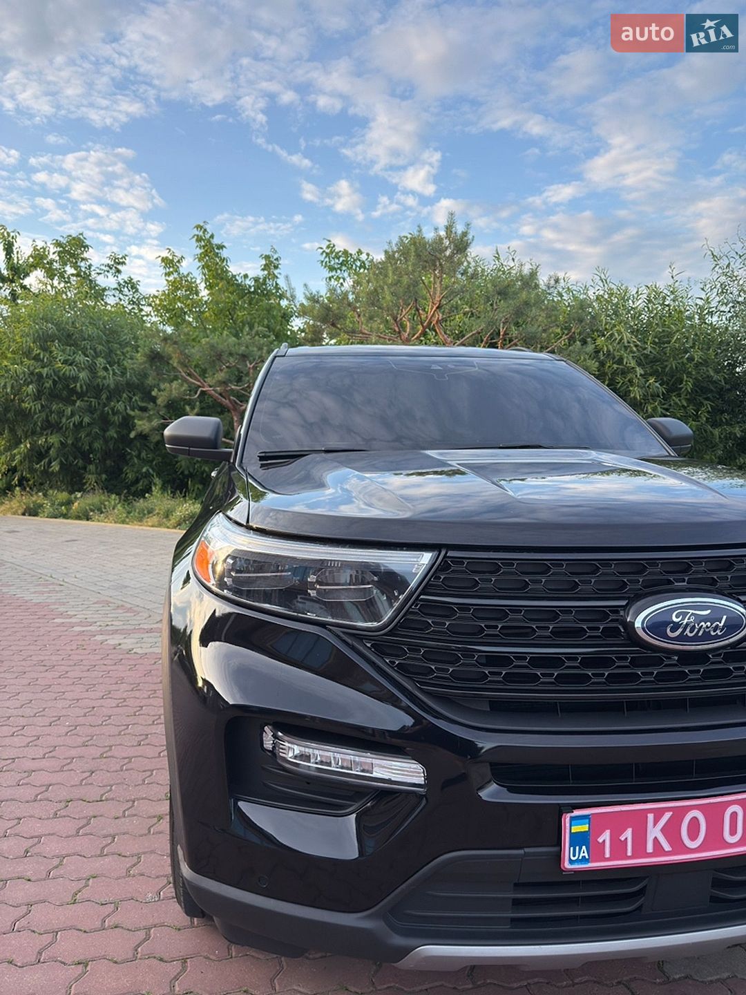 Ford Explorer 2020 VIN 1FMSK8DH7LGC20194 фото оголошення 3 з 32