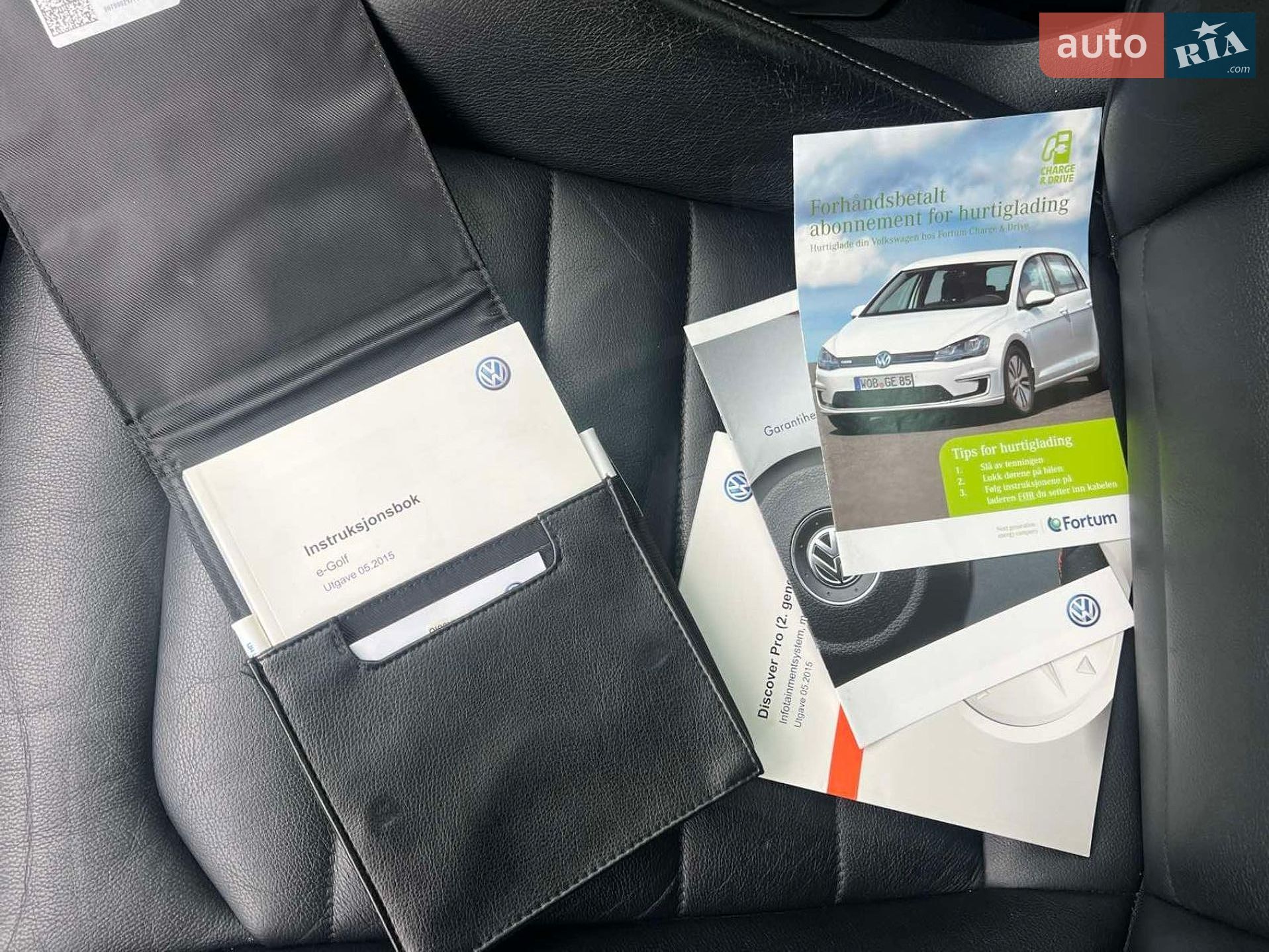 Volkswagen e-Golf 2015 VIN WVWZZZAUZGW902211 фото оголошення 19 з 21