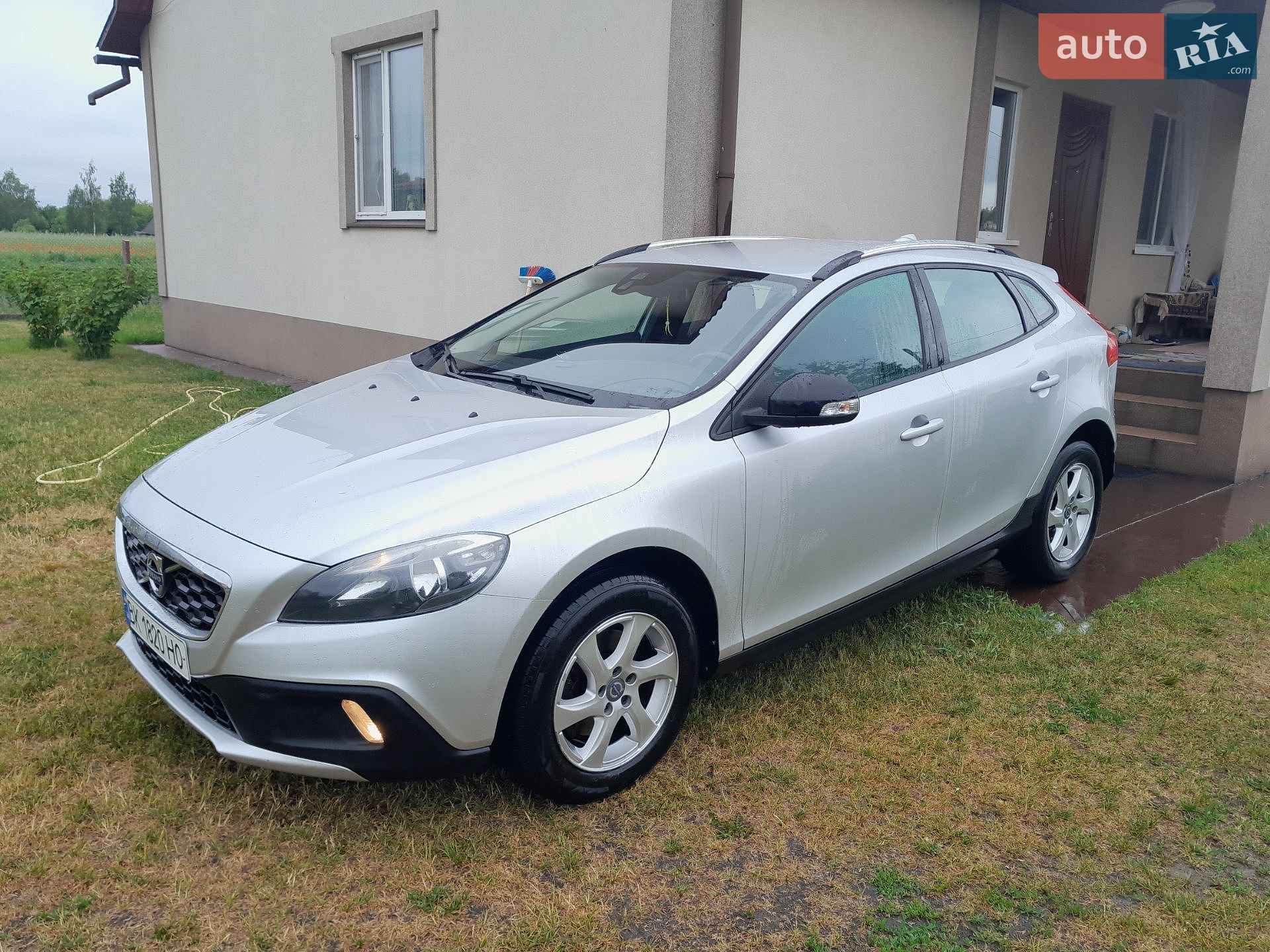 Volvo V40 Cross Country 2015 VIN YV1MZ8451F2078836 фото оголошення 38 з 39