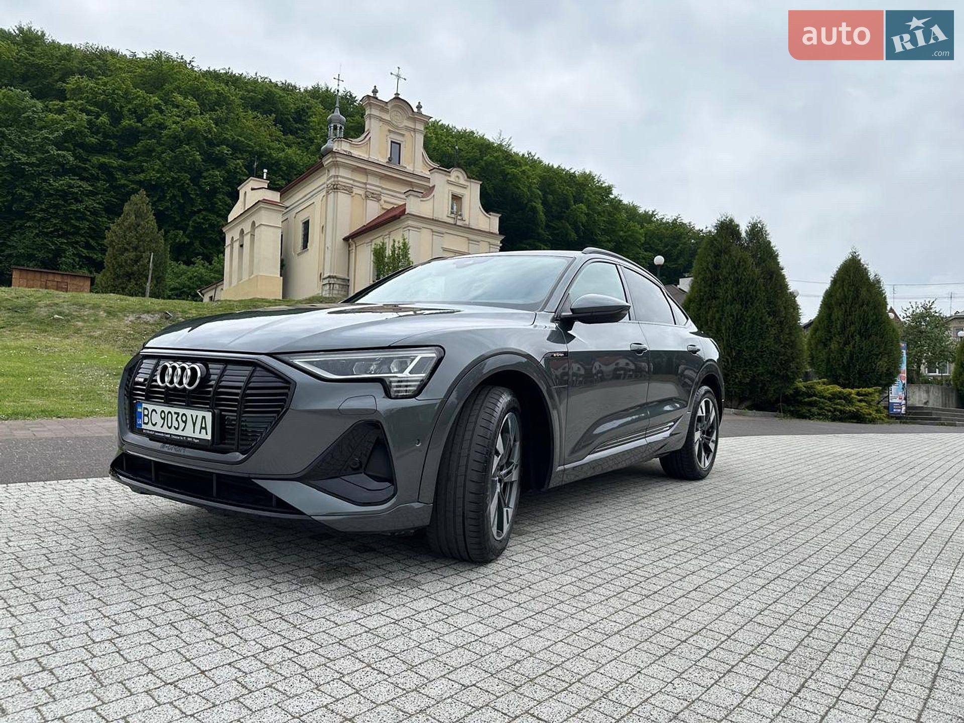 Audi e-tron Sportback 2021 VIN WAUZZZGE7MB027853 фото оголошення 3 з 19