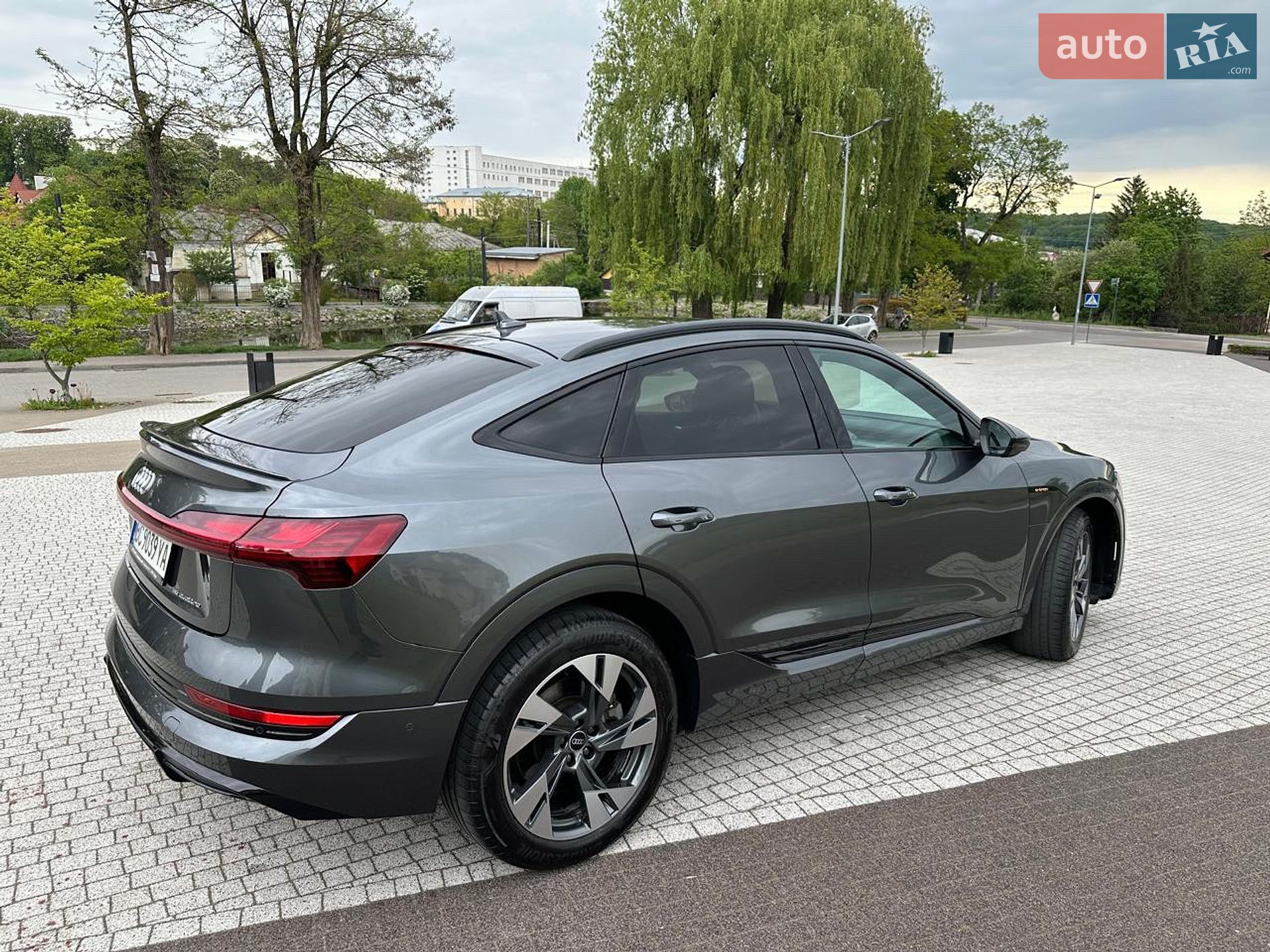 Audi e-tron Sportback 2021 VIN WAUZZZGE7MB027853 фото оголошення 9 з 19