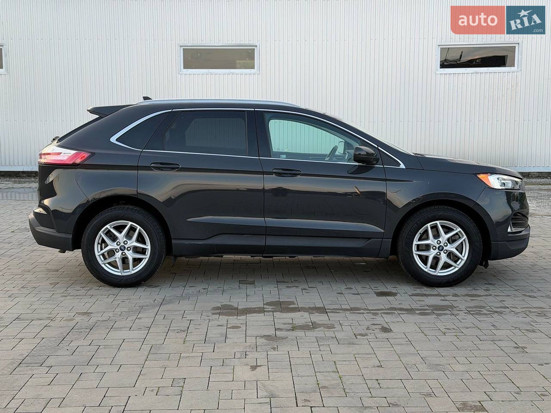 Ford Edge 2021 VIN 2FMPK3J92MBA37672 фото оголошення 3 з 21