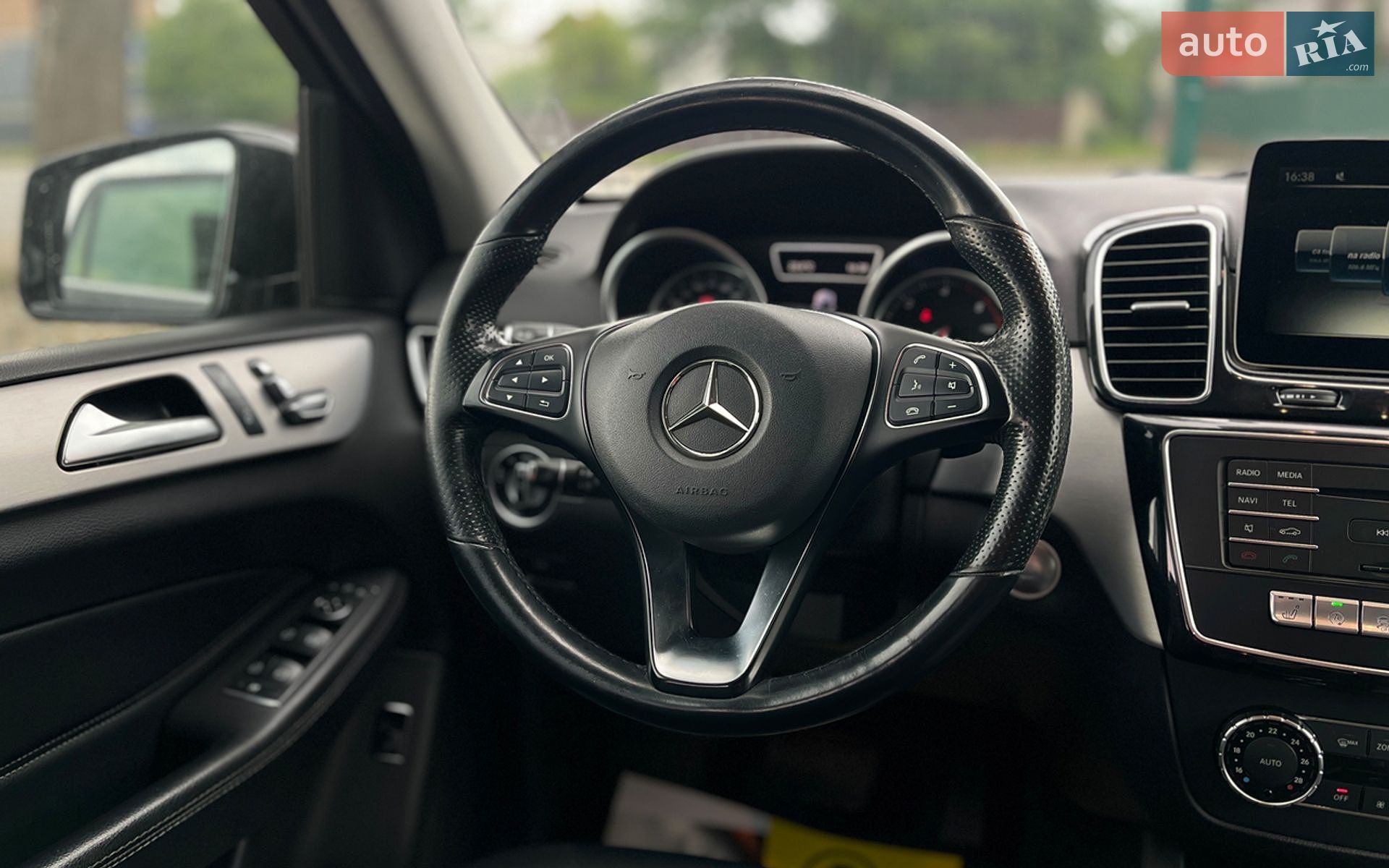 Mercedes-Benz GLE-Class 2017 VIN WDC1660041A965786 фото оголошення 23 з 26