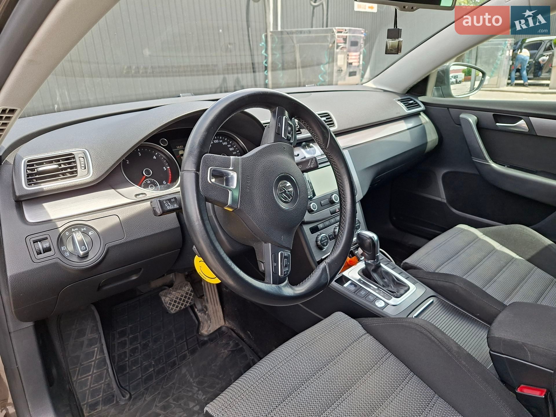 Volkswagen Passat 2012 VIN WVWZZZ3CZCE130456 фото оголошення 5 з 21