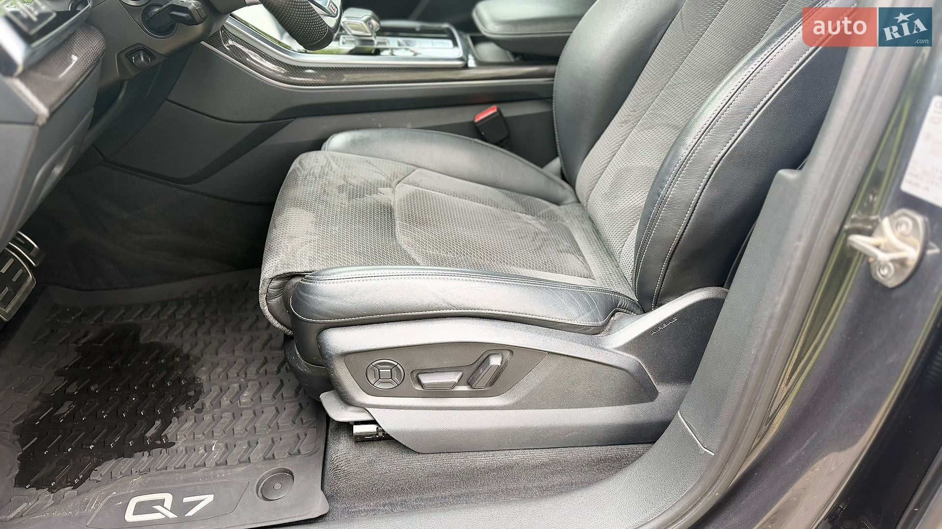 Audi SQ7 2021 VIN WAUZZZ4M5ND004010 фото оголошення 24 з 45