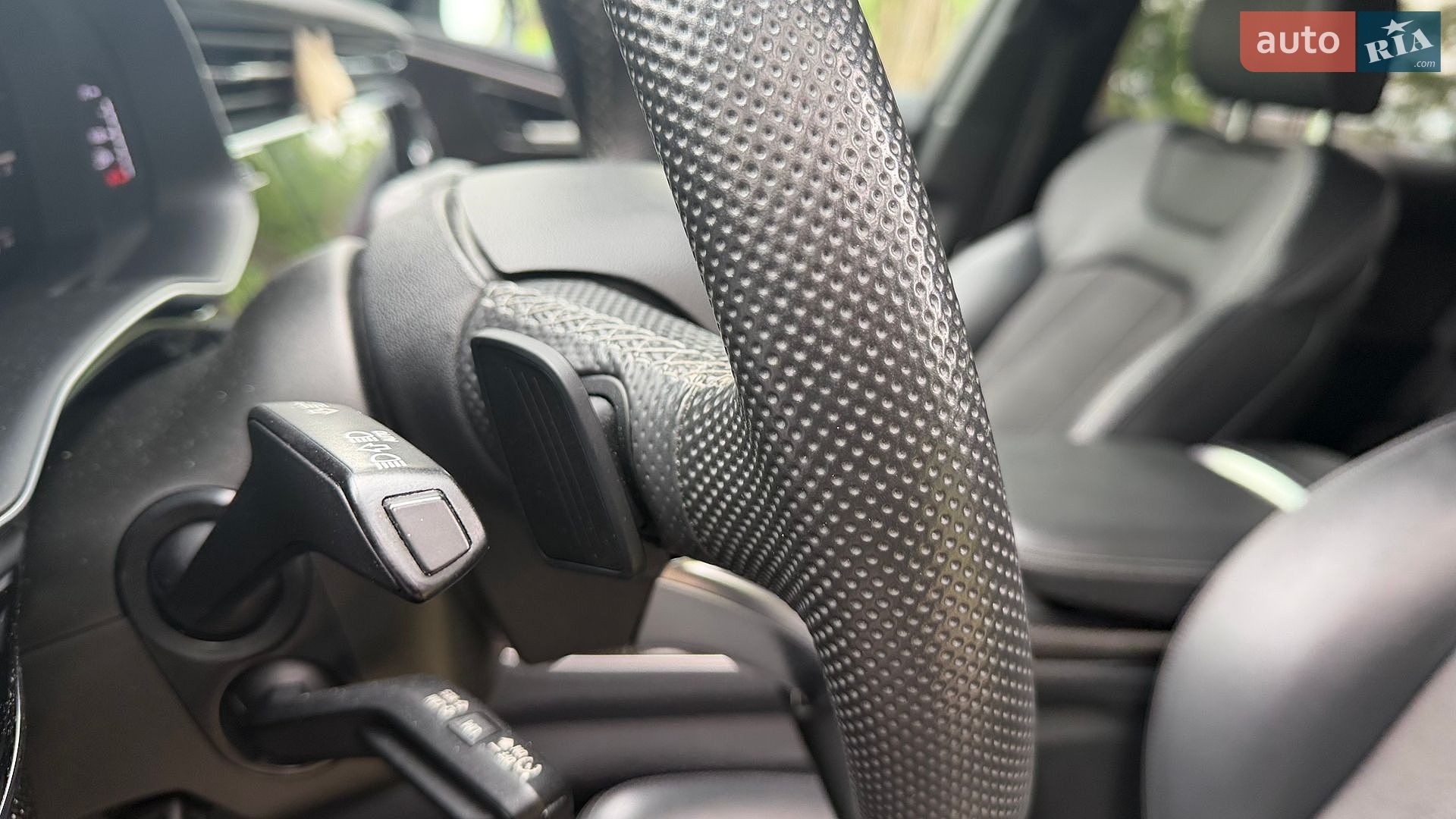 Audi SQ7 2021 VIN WAUZZZ4M5ND004010 фото оголошення 27 з 45