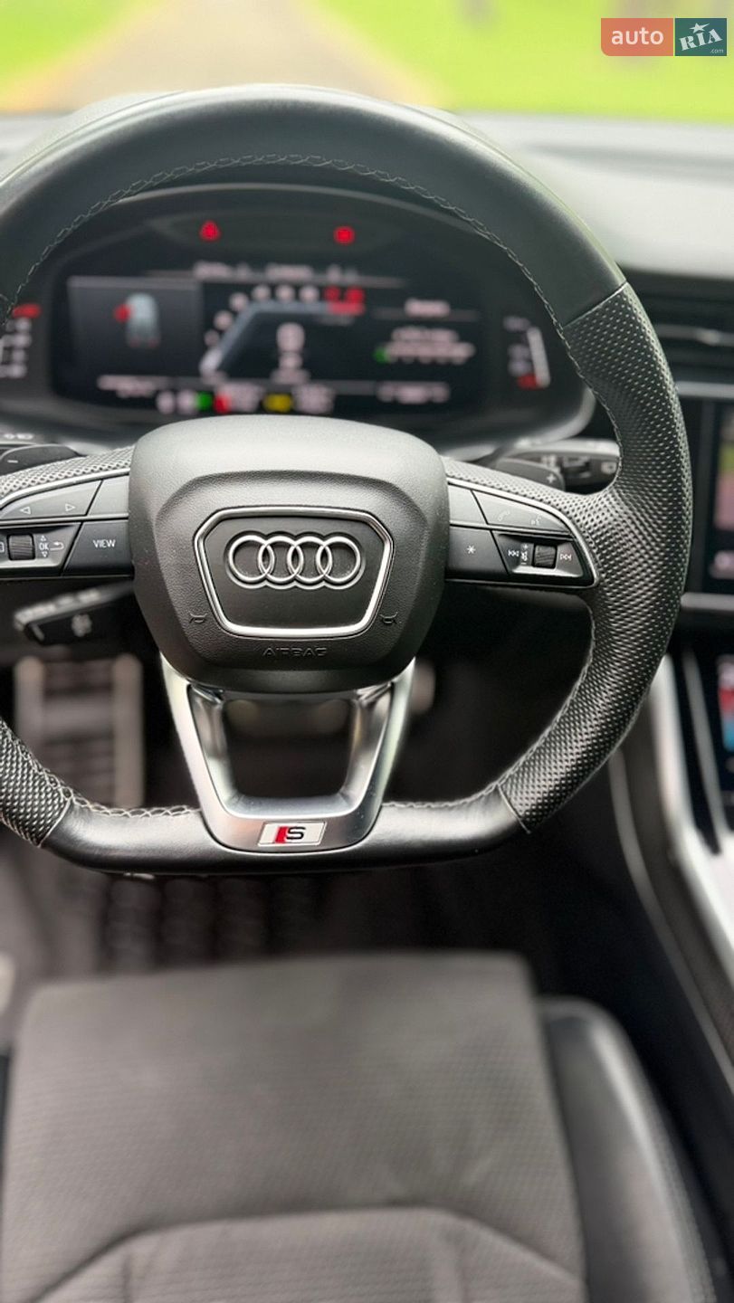 Audi SQ7 2021 VIN WAUZZZ4M5ND004010 фото оголошення 28 з 45