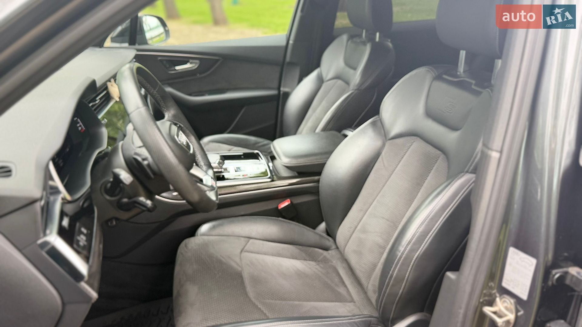 Audi SQ7 2021 VIN WAUZZZ4M5ND004010 фото оголошення 39 з 45