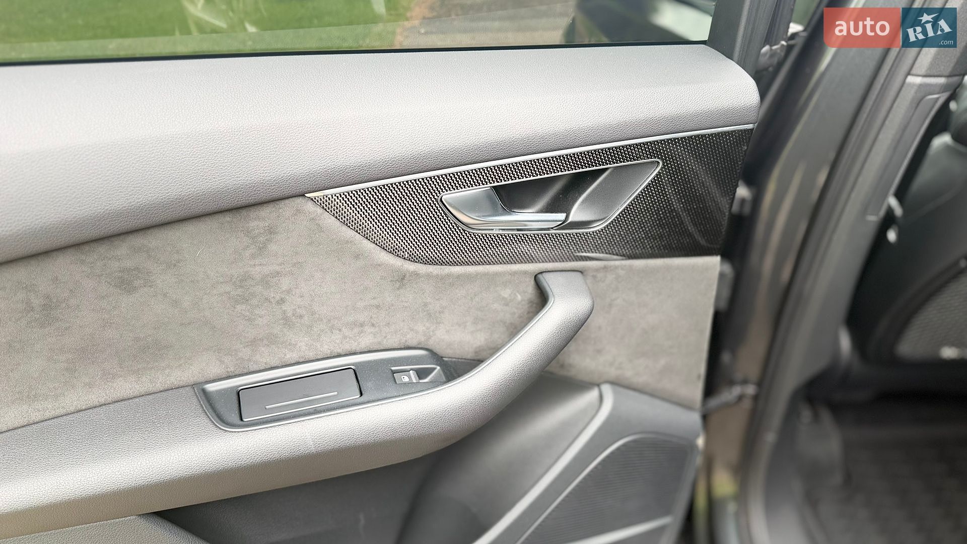 Audi SQ7 2021 VIN WAUZZZ4M5ND004010 фото оголошення 41 з 45