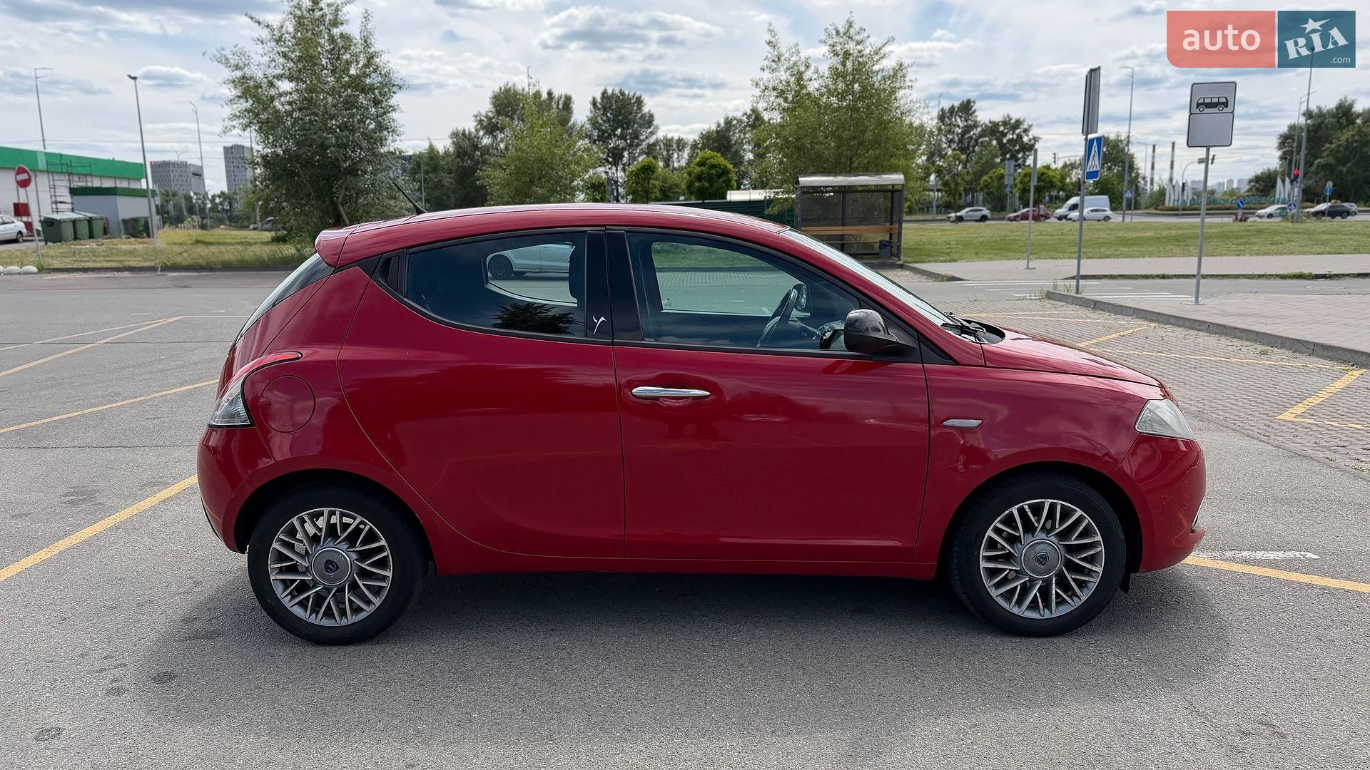 Lancia Ypsilon 2012 VIN ZLA31200005043039 фото оголошення 8 з 35