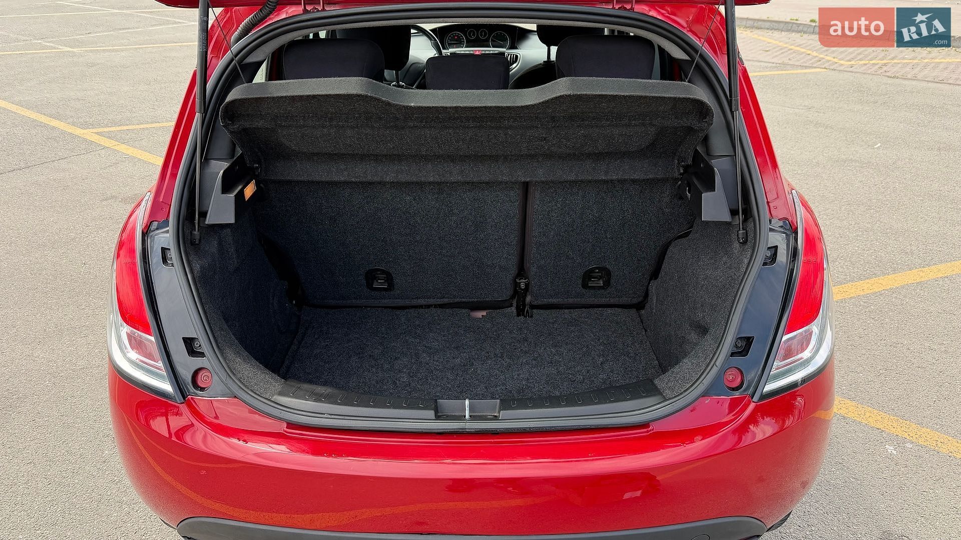 Lancia Ypsilon 2012 VIN ZLA31200005043039 фото оголошення 16 з 35