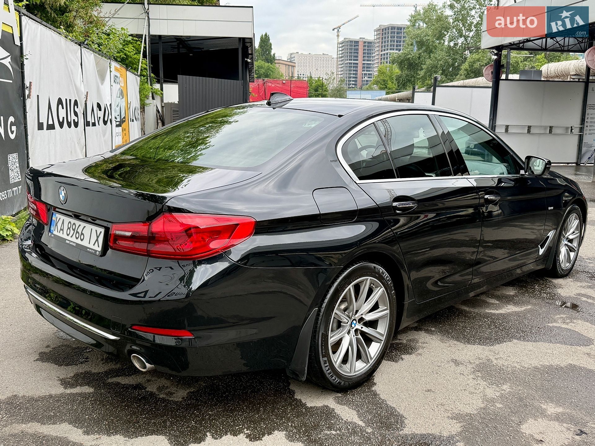 BMW 5 Series 2017 VIN WBAJD11060G884074 фото оголошення 9 з 17