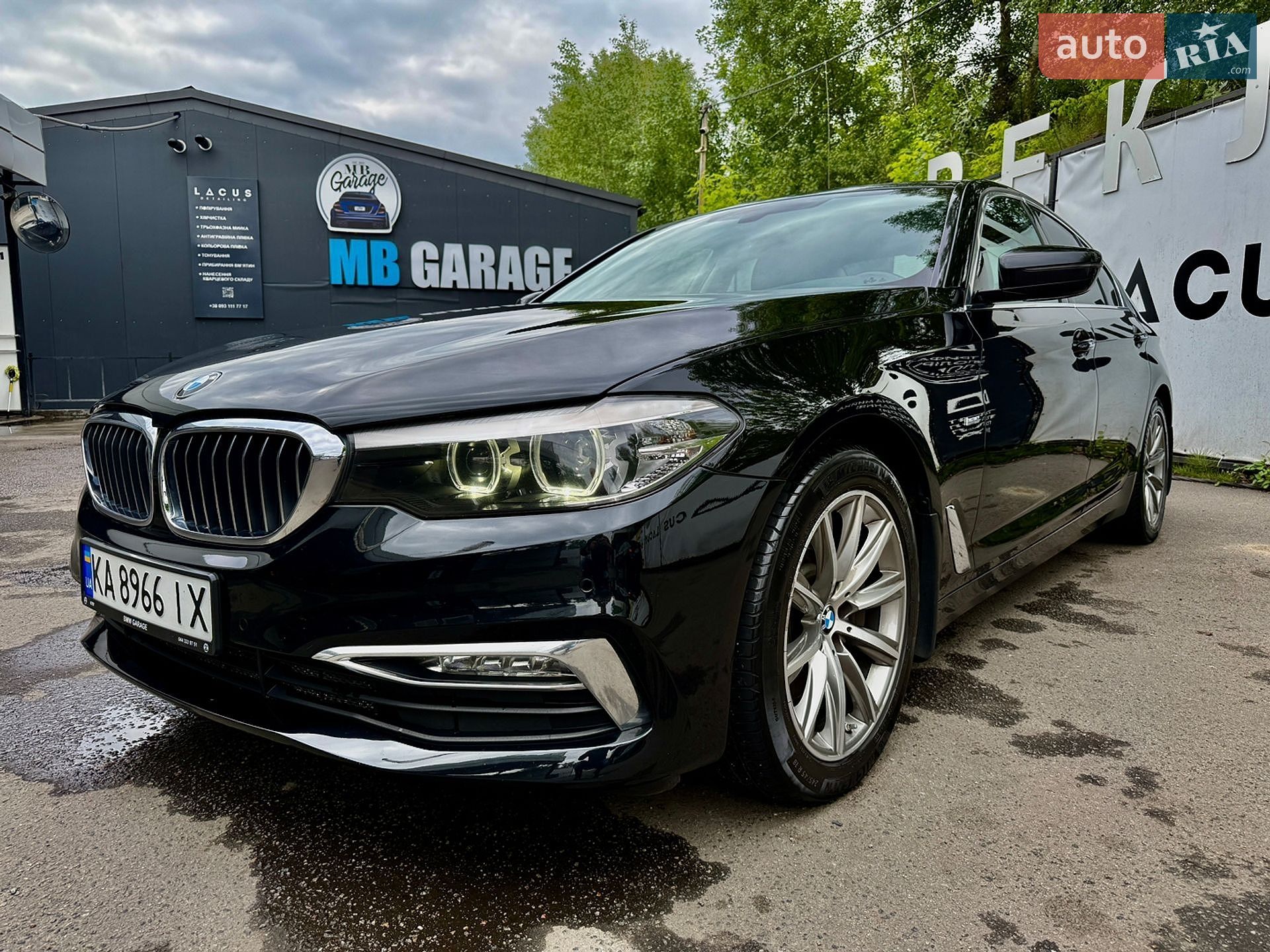 BMW 5 Series 2017 VIN WBAJD11060G884074 фото оголошення 2 з 17