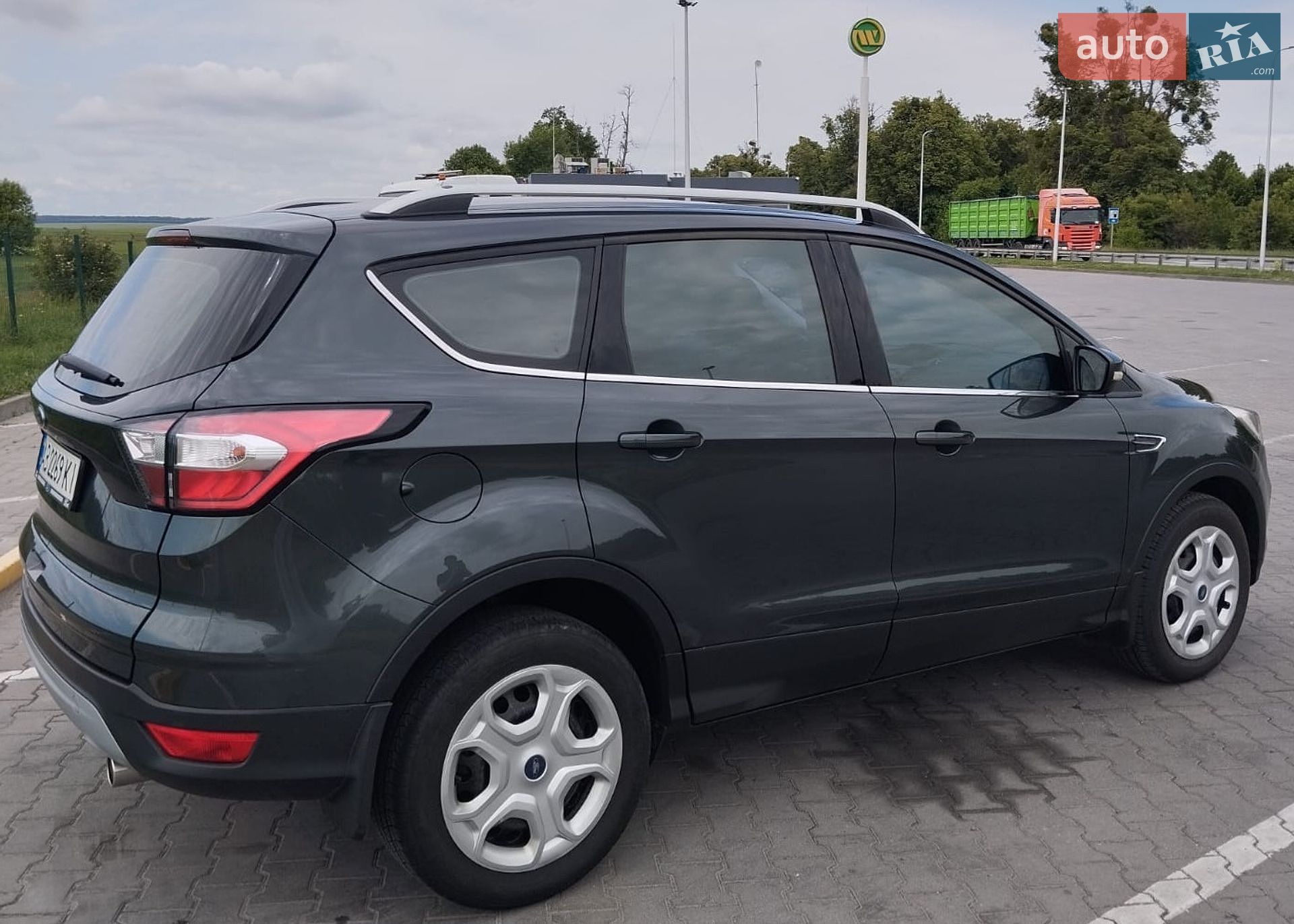 Ford Kuga 2017 VIN WF0AXXWPMAHA21841 фото оголошення 8 з 42