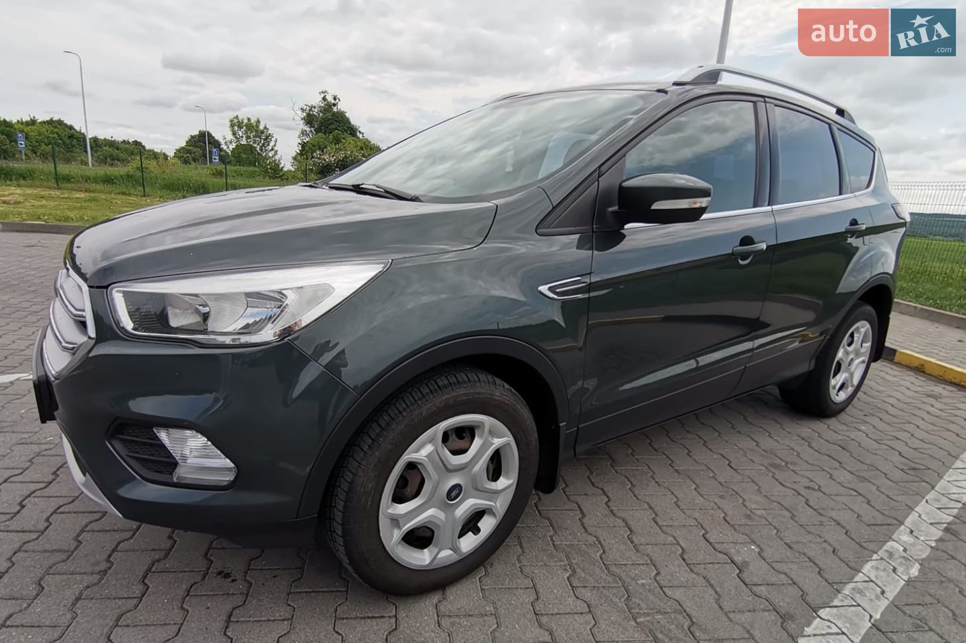Ford Kuga 2017 VIN WF0AXXWPMAHA21841 фото оголошення 19 з 42