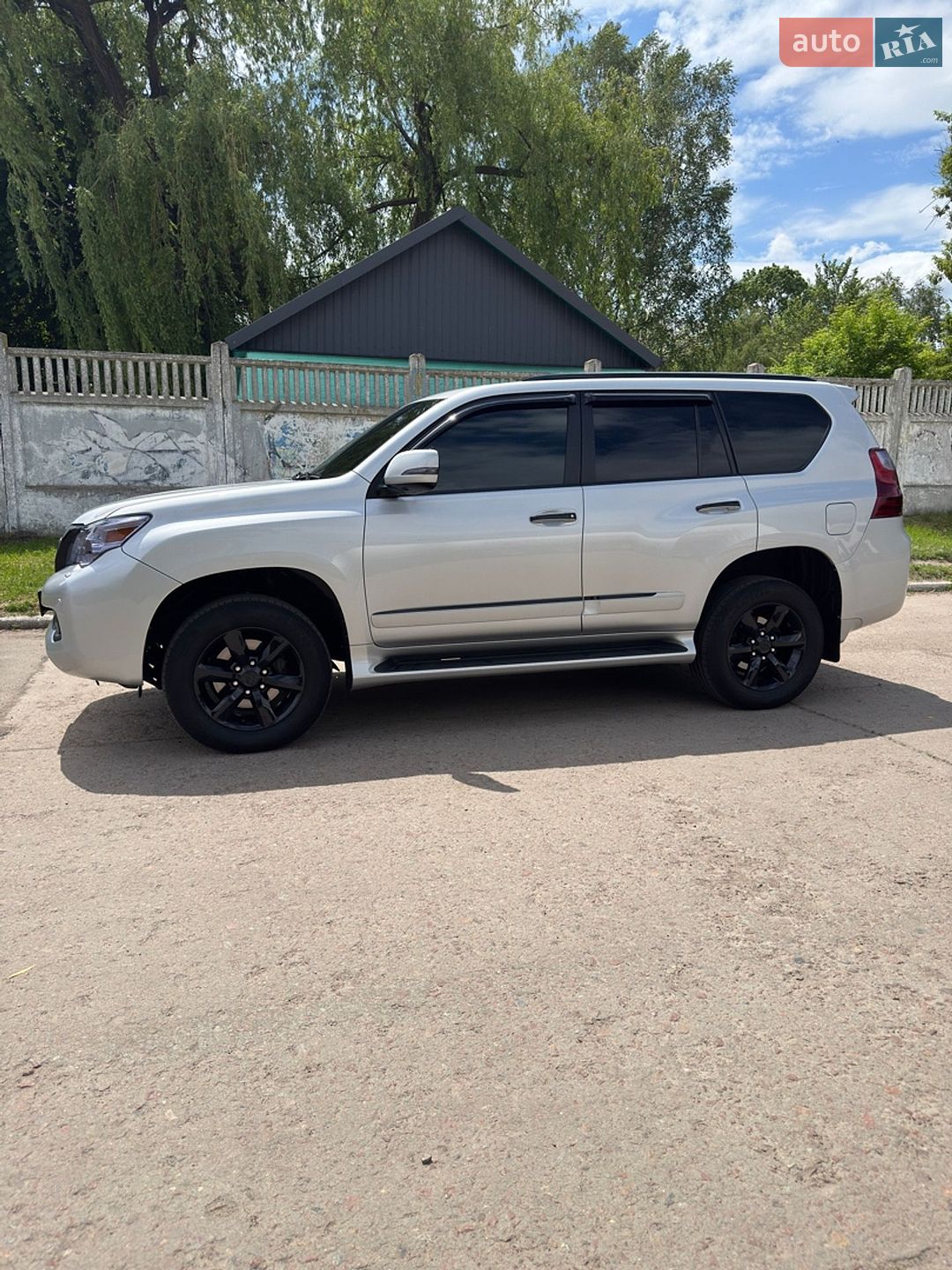 Lexus GX 2012 VIN JTJJM7FXX05047767 фото оголошення 18 з 33