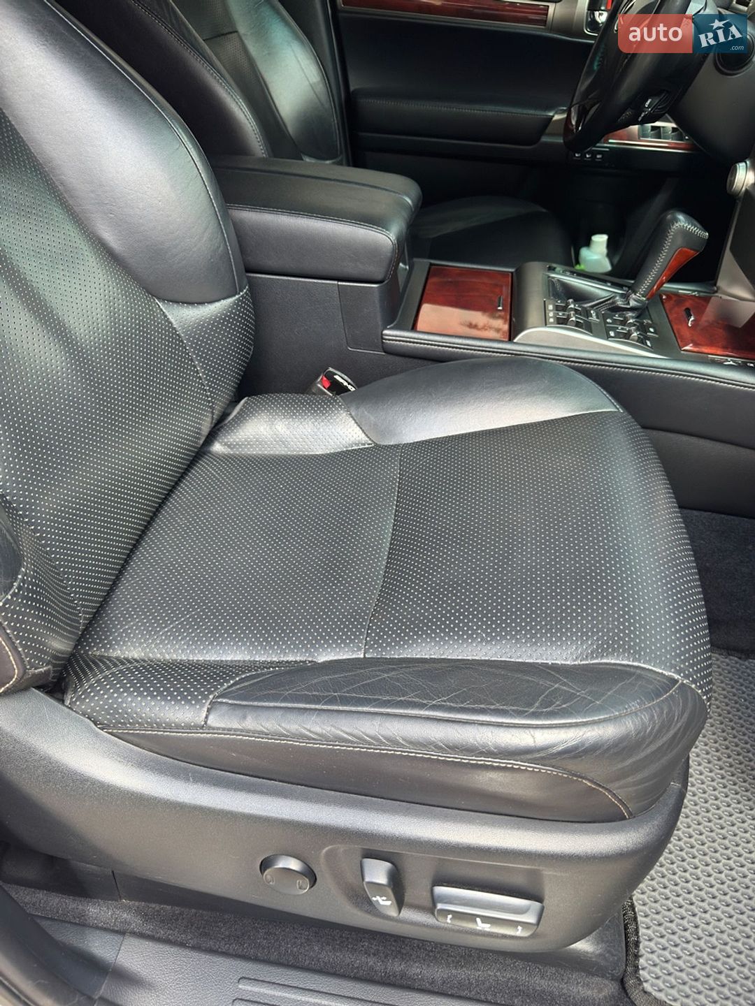 Lexus GX 2012 VIN JTJJM7FXX05047767 фото оголошення 27 з 33
