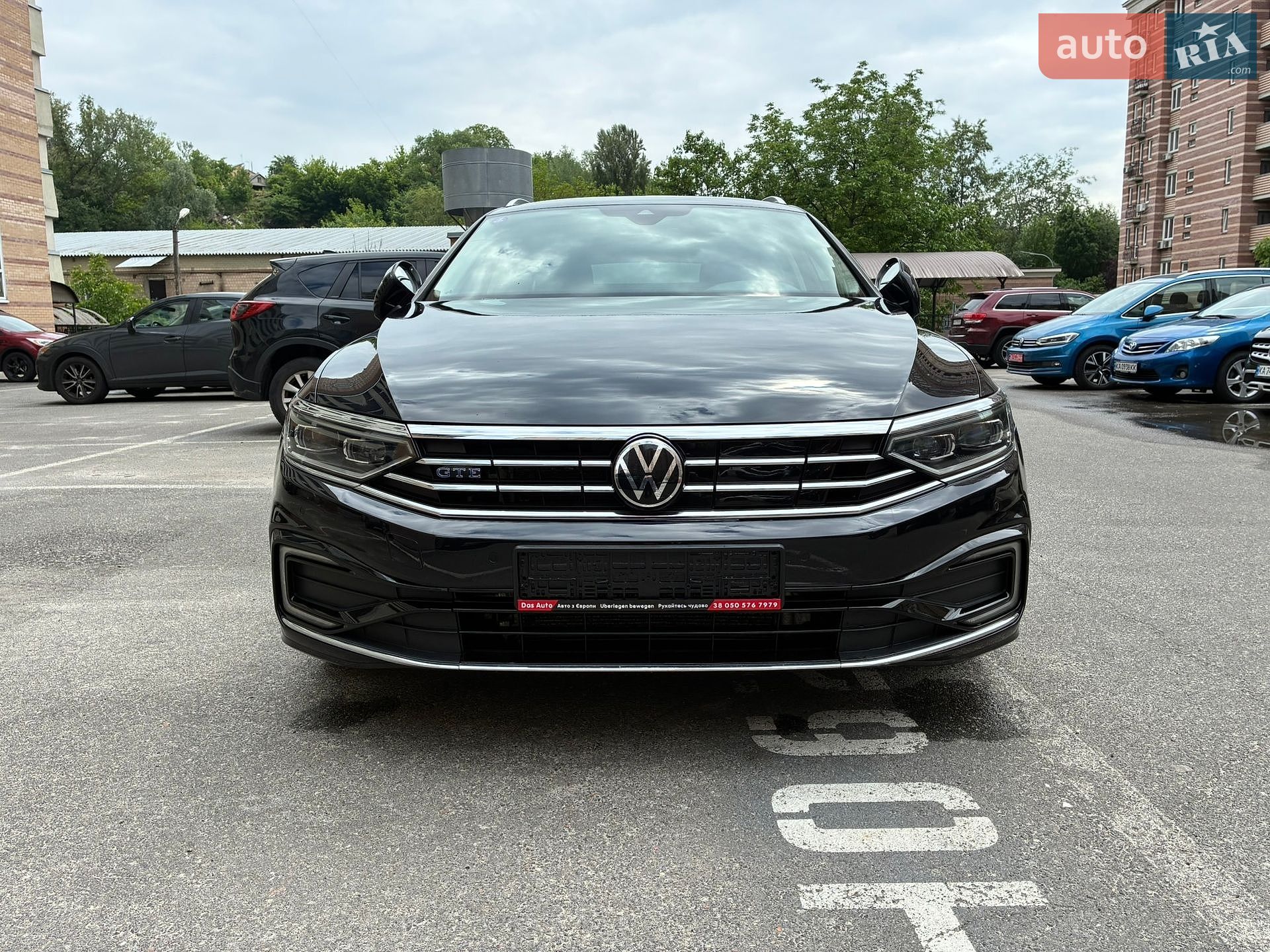 Volkswagen Passat 2021 VIN WVWZZZ3CZME100812 фото оголошення 3 з 188