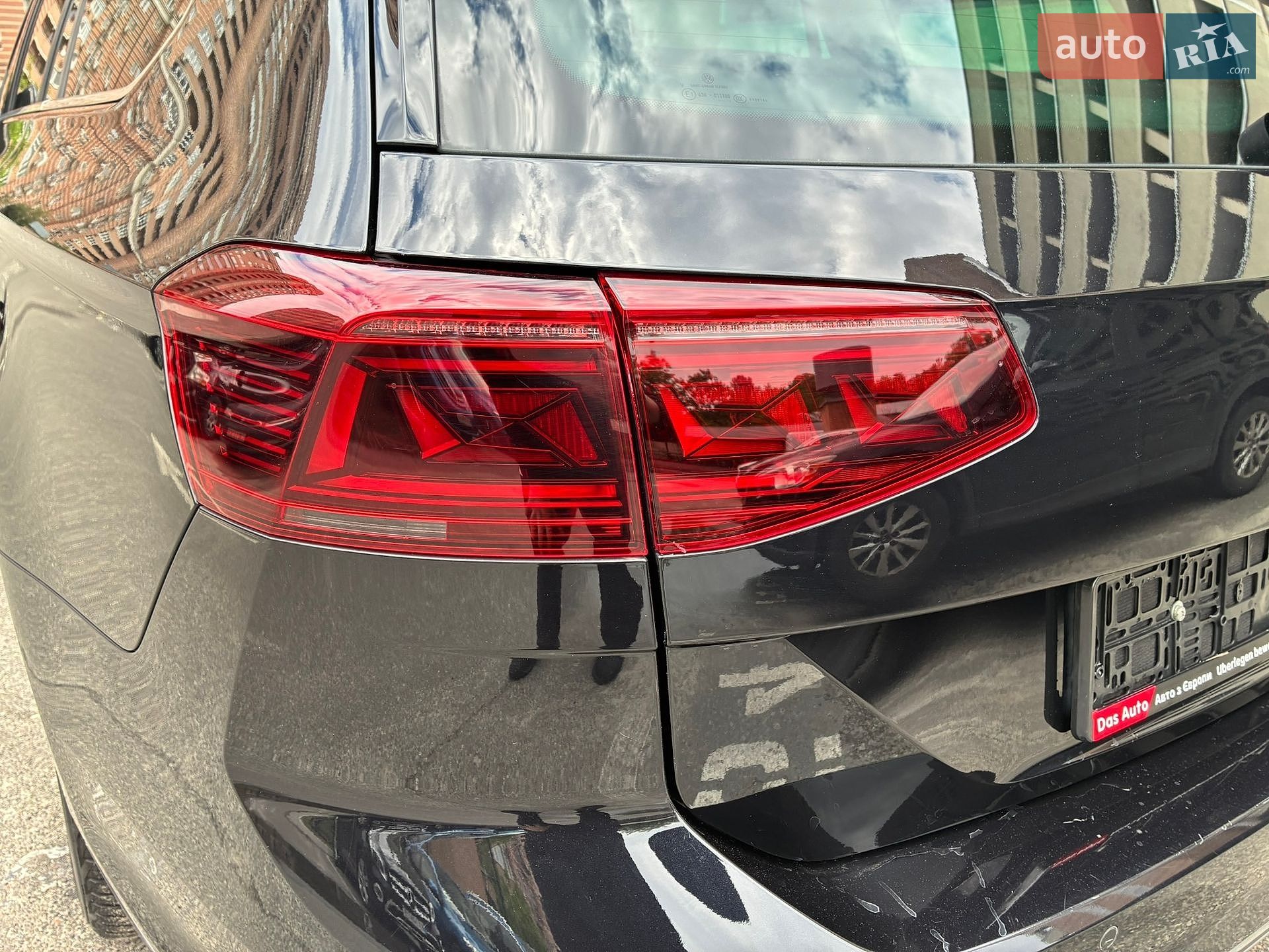 Volkswagen Passat 2021 VIN WVWZZZ3CZME100812 фото оголошення 54 з 188