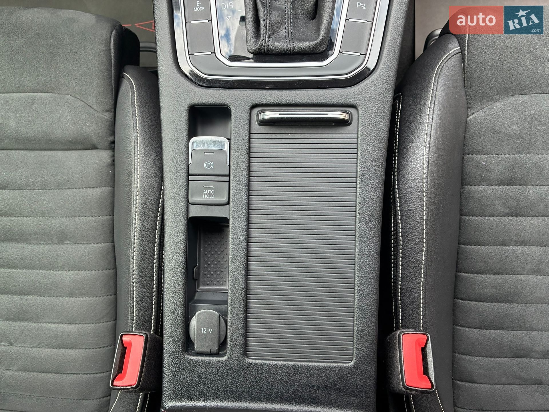 Volkswagen Passat 2021 VIN WVWZZZ3CZME100812 фото оголошення 91 з 188