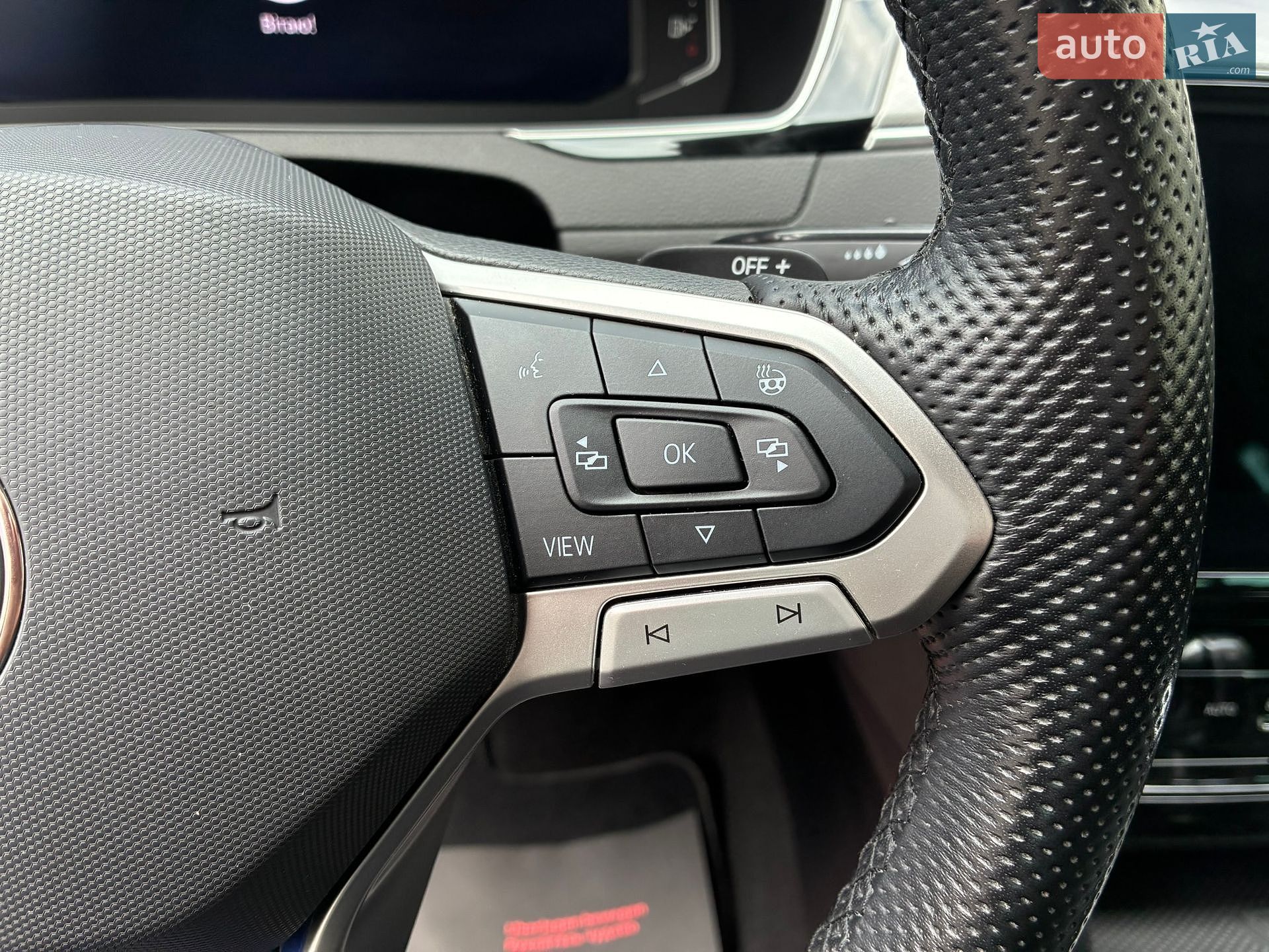 Volkswagen Passat 2021 VIN WVWZZZ3CZME100812 фото оголошення 103 з 188