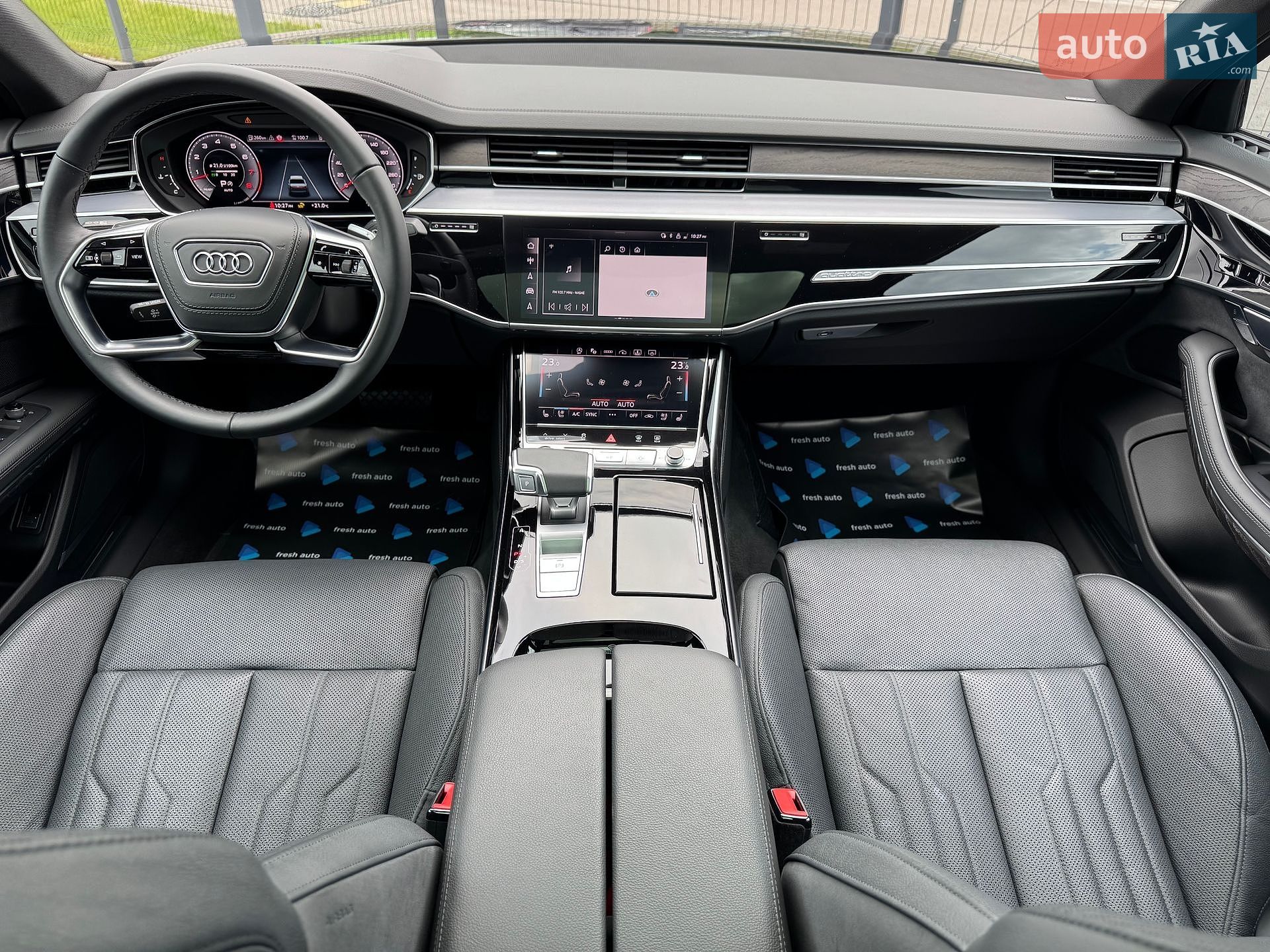 Audi A8 2024 VIN WAULDAF88RN014956 фото оголошення 4 з 49
