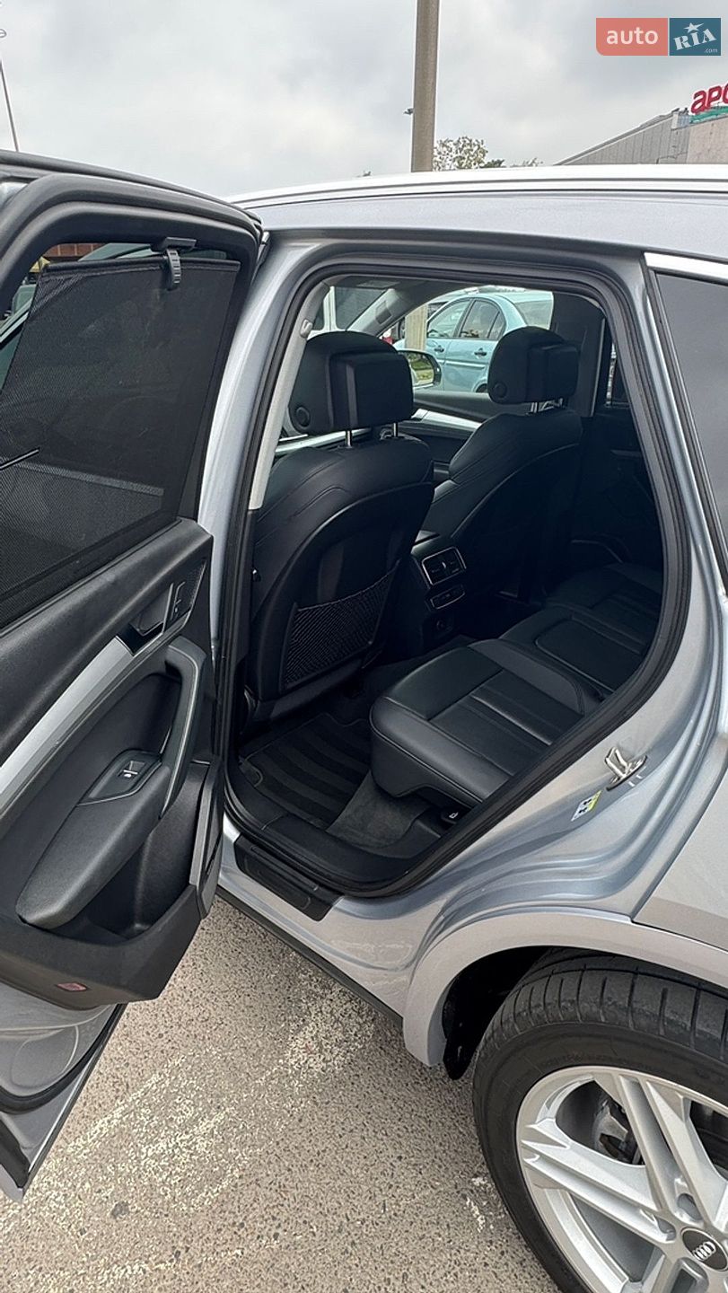 Audi Q5 2017 VIN WA1BNAFY4J2036156 фото оголошення 19 з 23