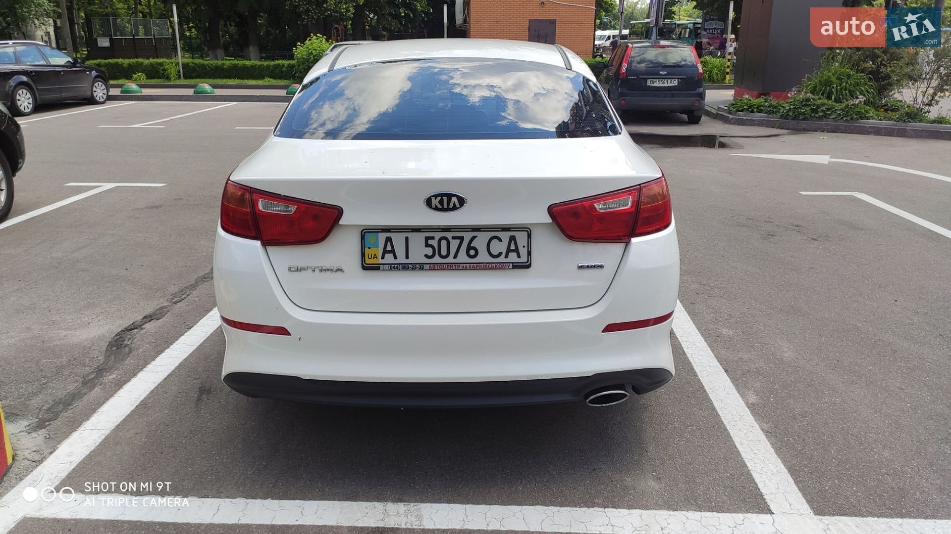 Kia Optima 2015 VIN KNAGM414AF5635742 фото оголошення 4 з 17