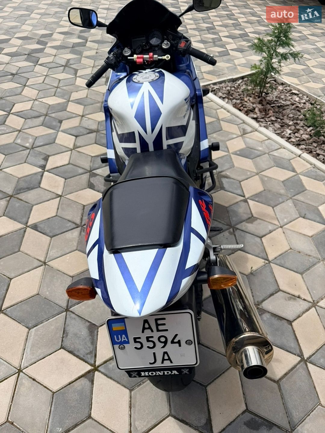 Honda CBR 600F 2002 VIN JH2PC35G12M302140 фото оголошення 2 з 14